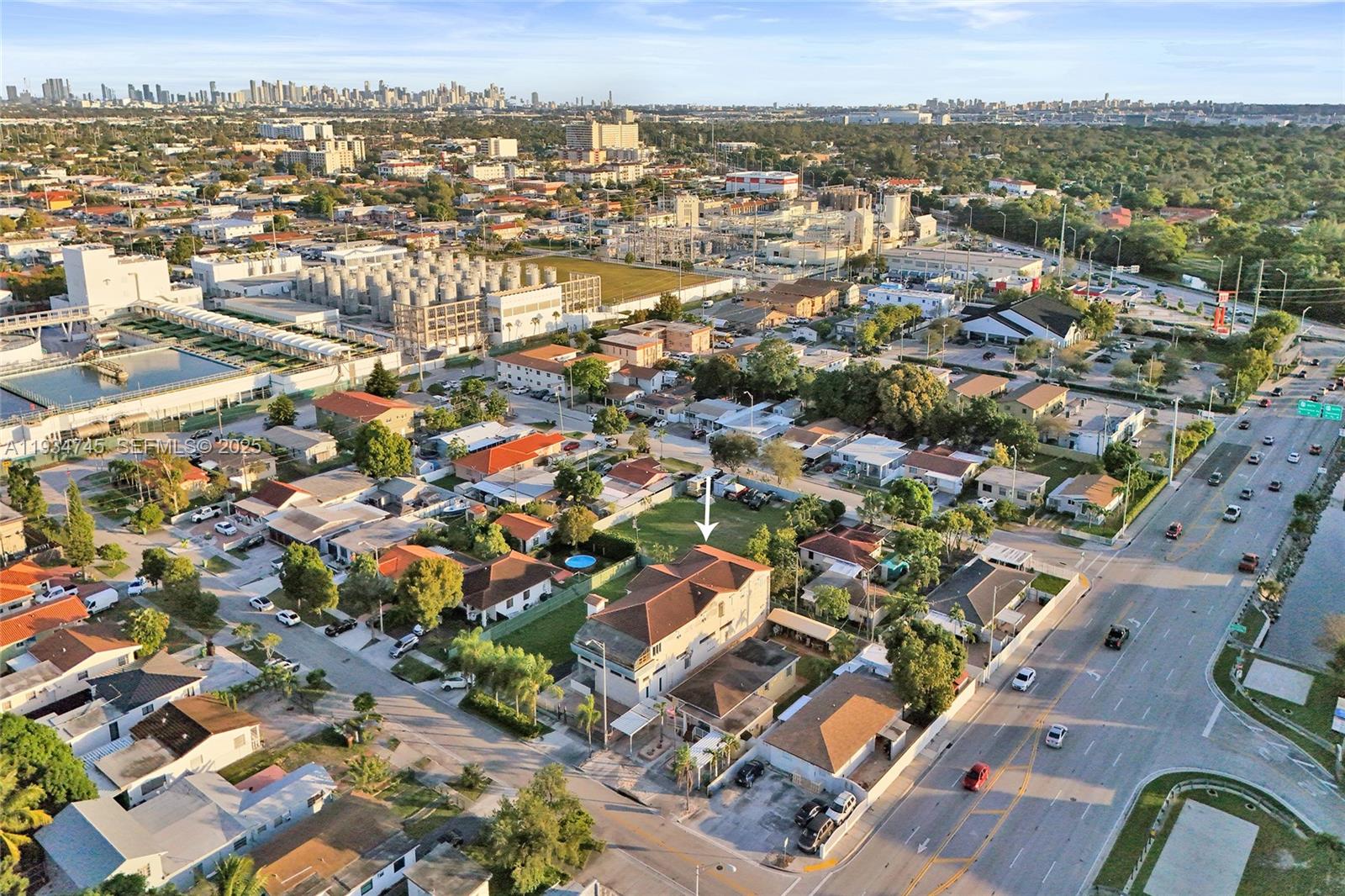 366 W 12th St Hialeah, FL 33010