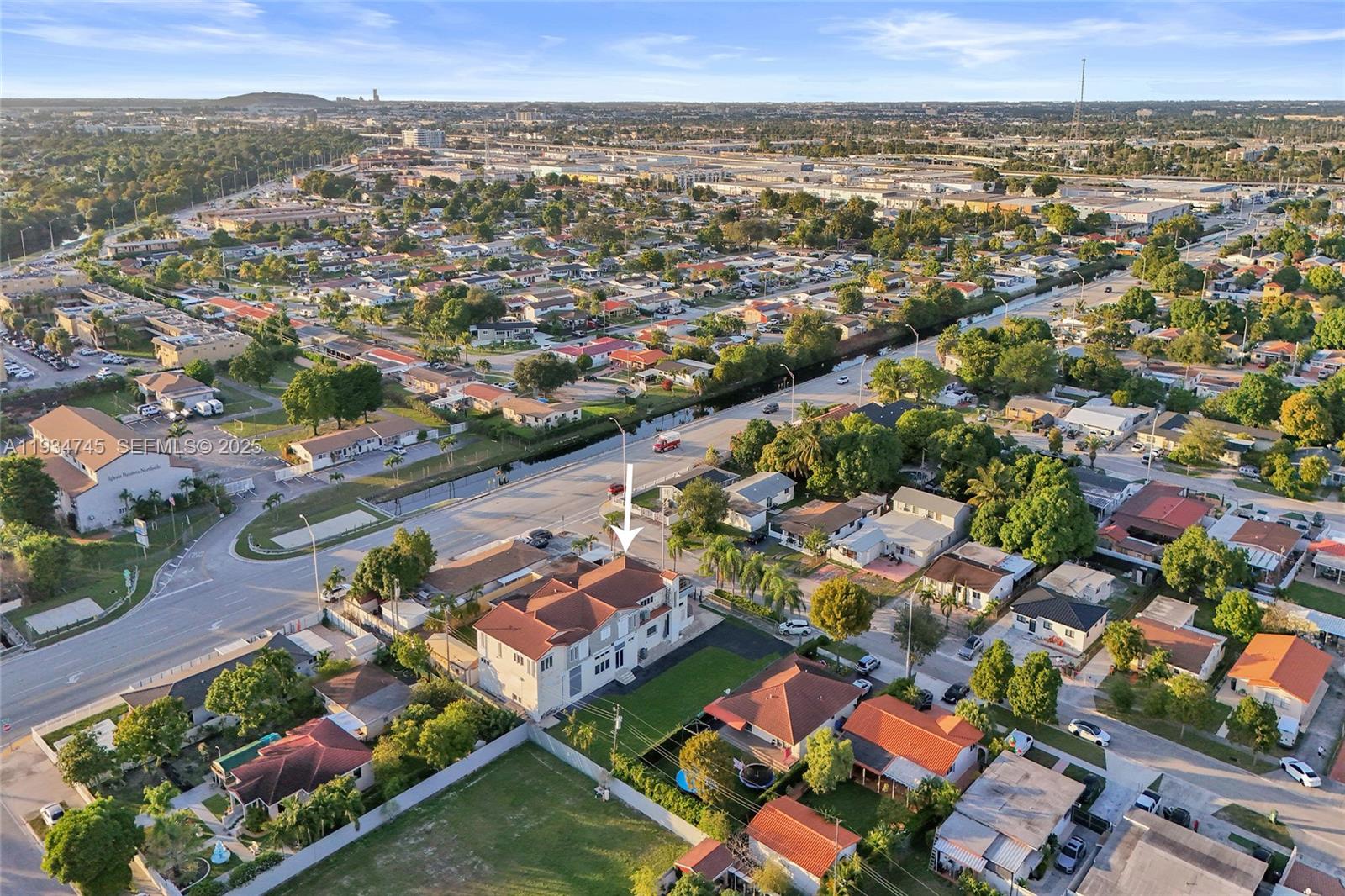 366 W 12th St Hialeah, FL 33010