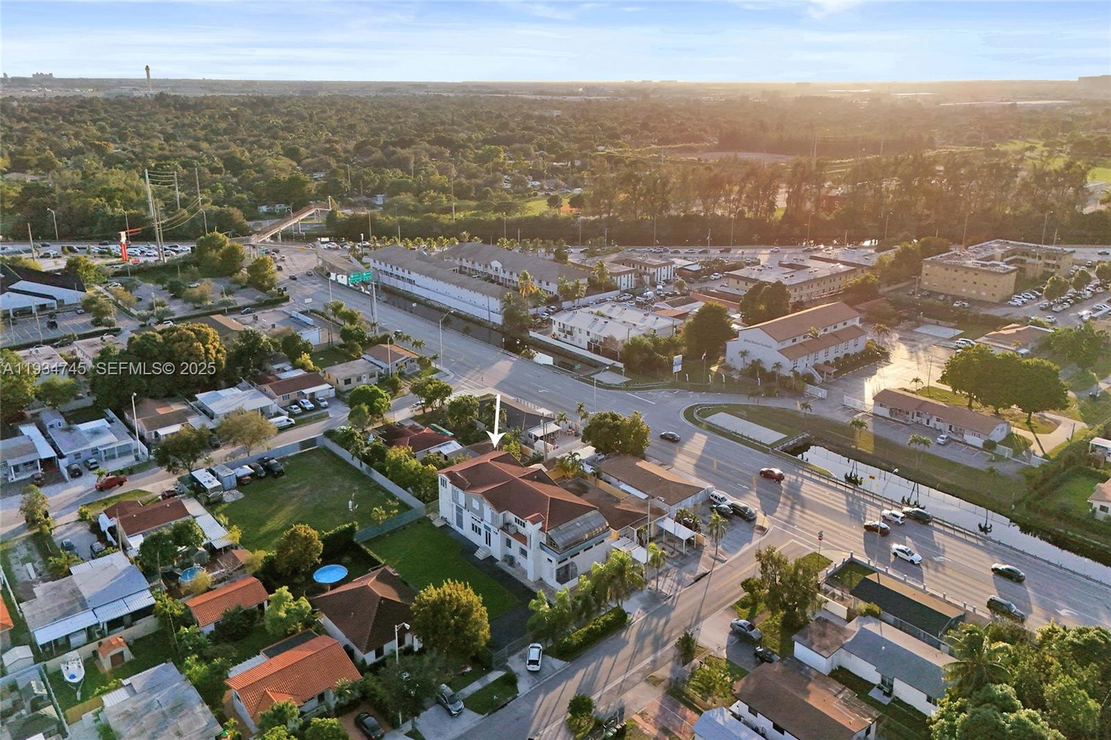 366 W 12th St Hialeah, FL 33010