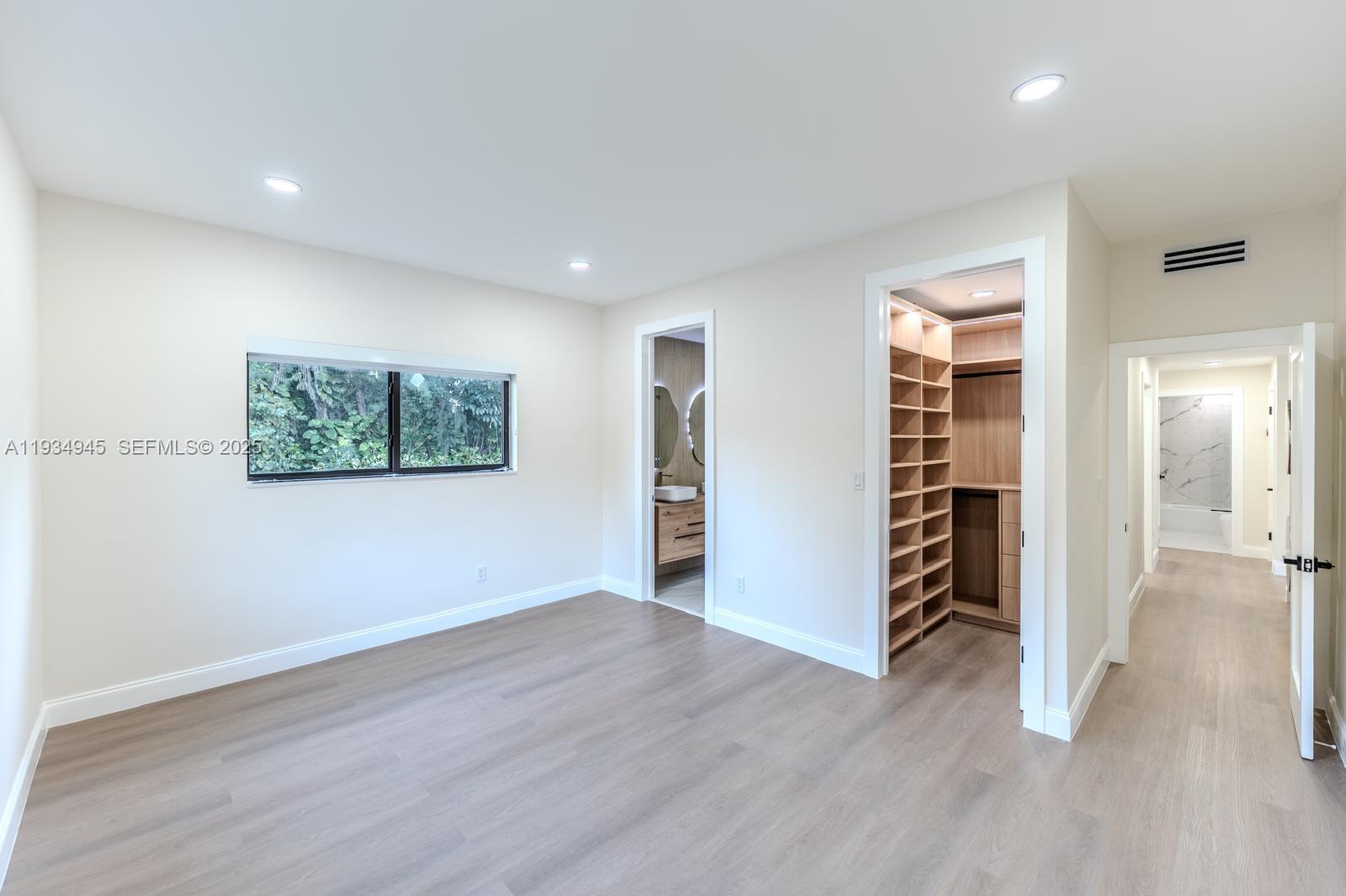 4144 Alton Rd Miami Beach, FL 33140