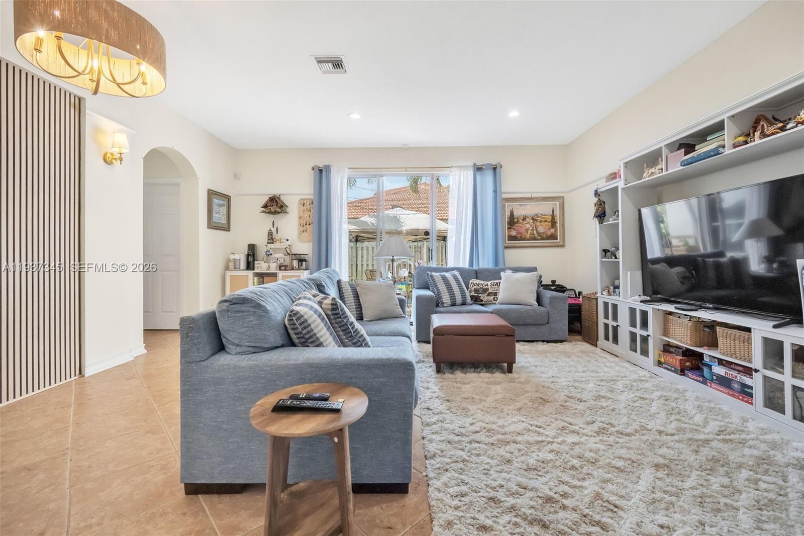 13174 NW 9th Ct Pembroke Pines, FL 33028