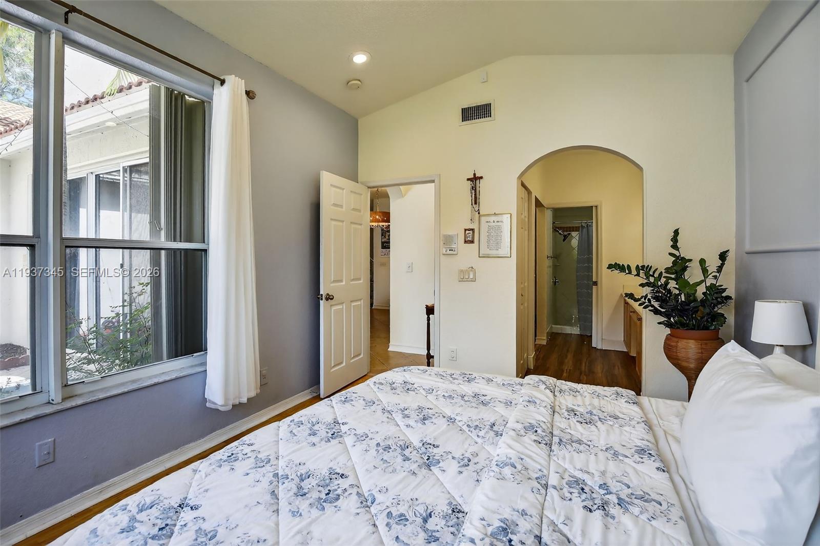 13174 NW 9th Ct Pembroke Pines, FL 33028