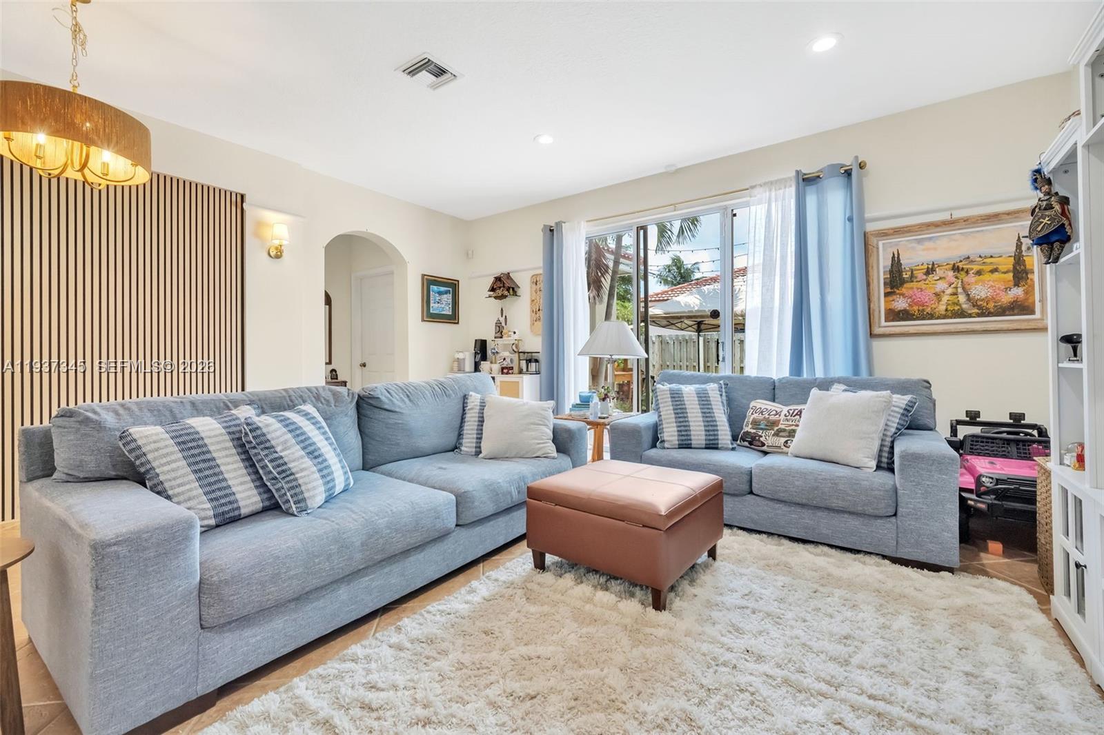 13174 NW 9th Ct Pembroke Pines, FL 33028