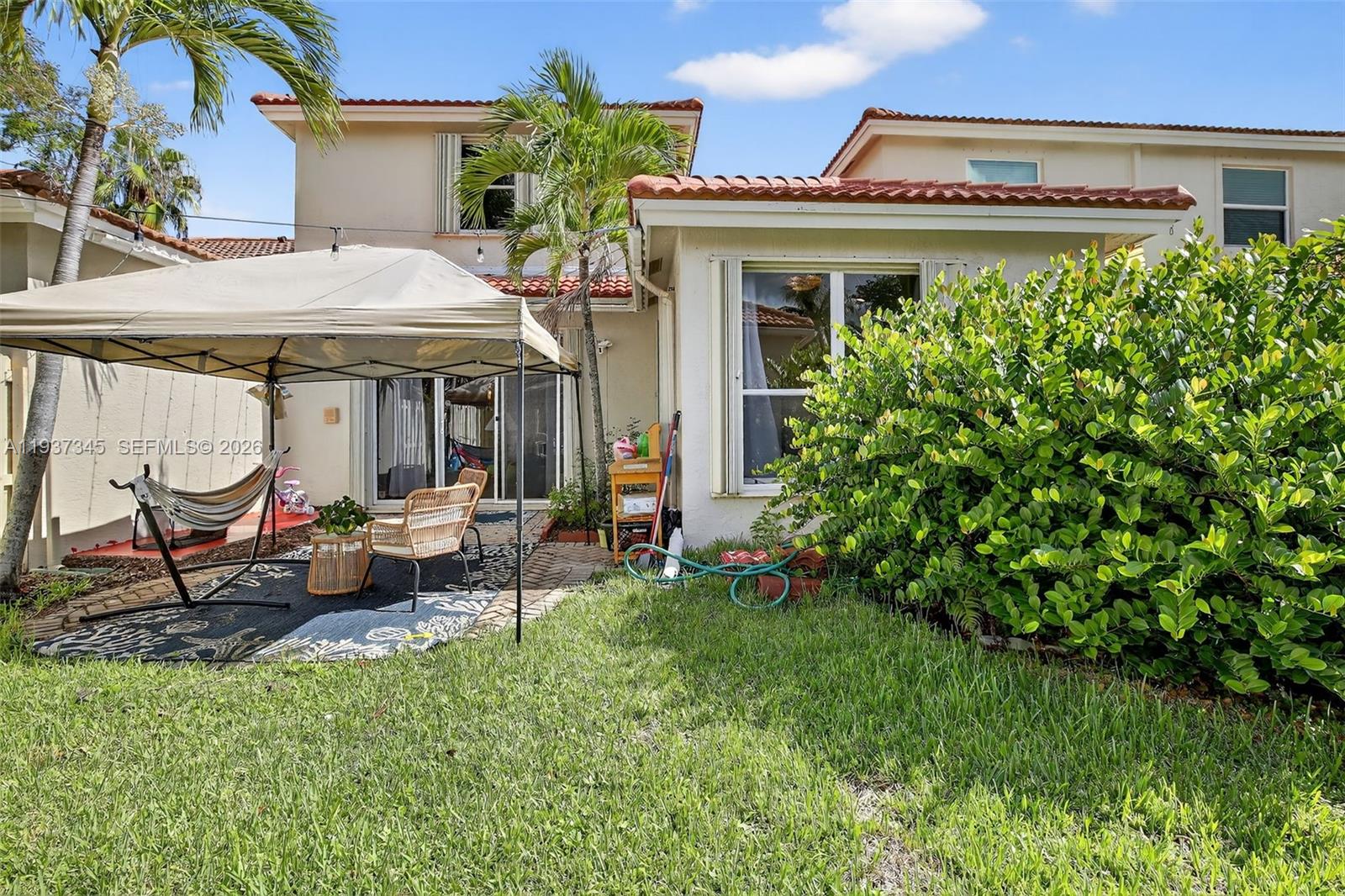 13174 NW 9th Ct Pembroke Pines, FL 33028