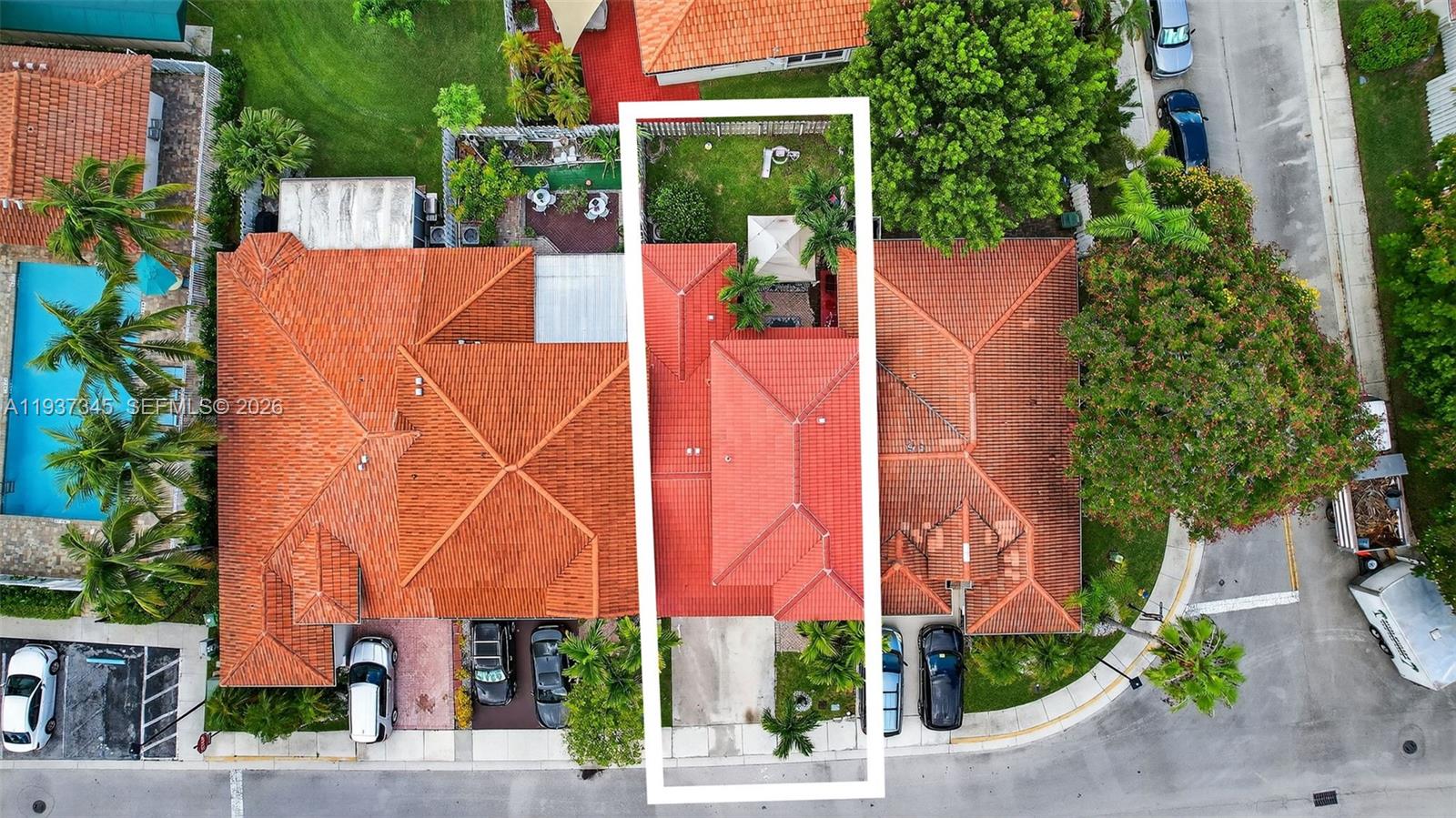 13174 NW 9th Ct Pembroke Pines, FL 33028