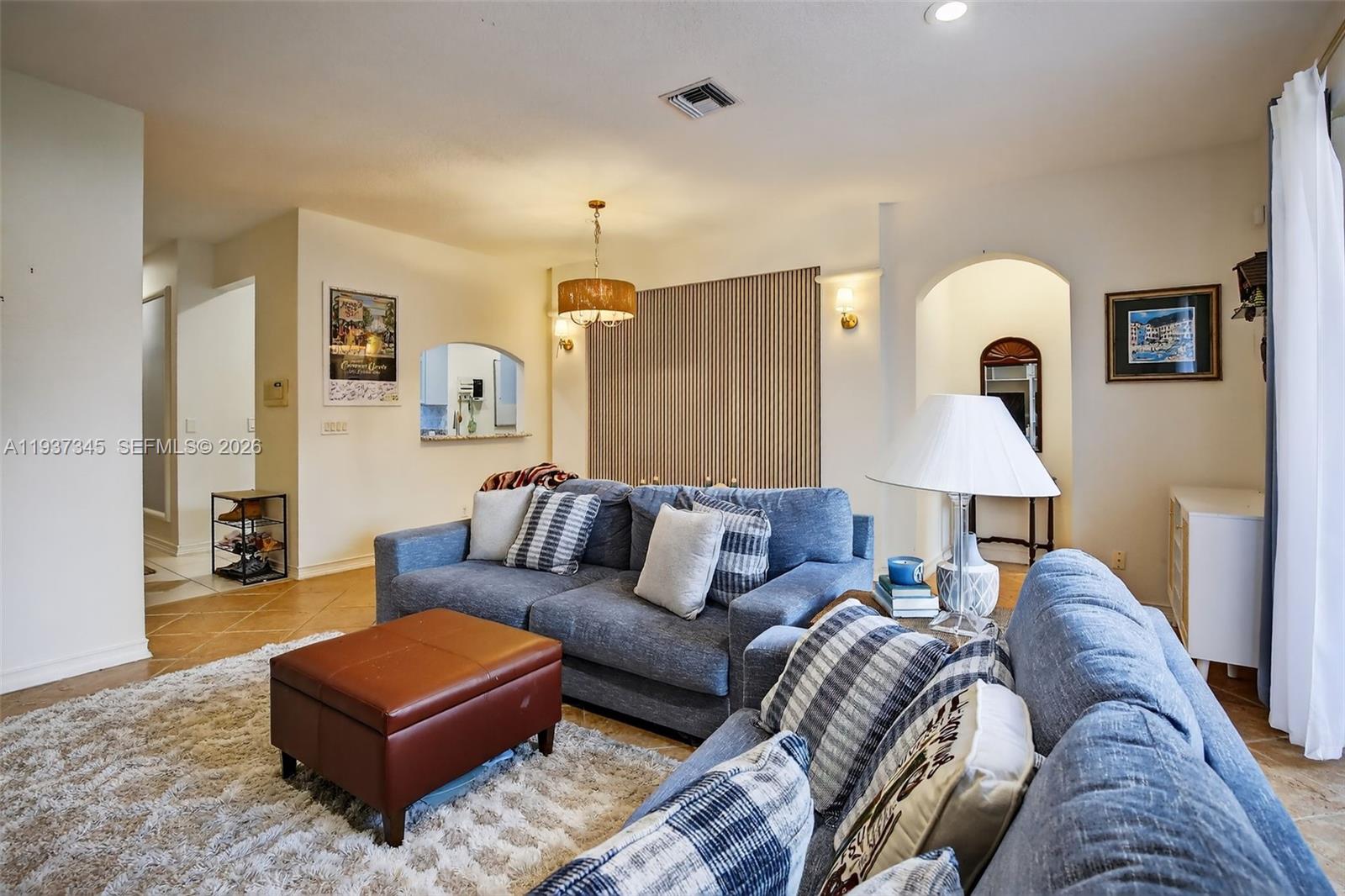 13174 NW 9th Ct Pembroke Pines, FL 33028