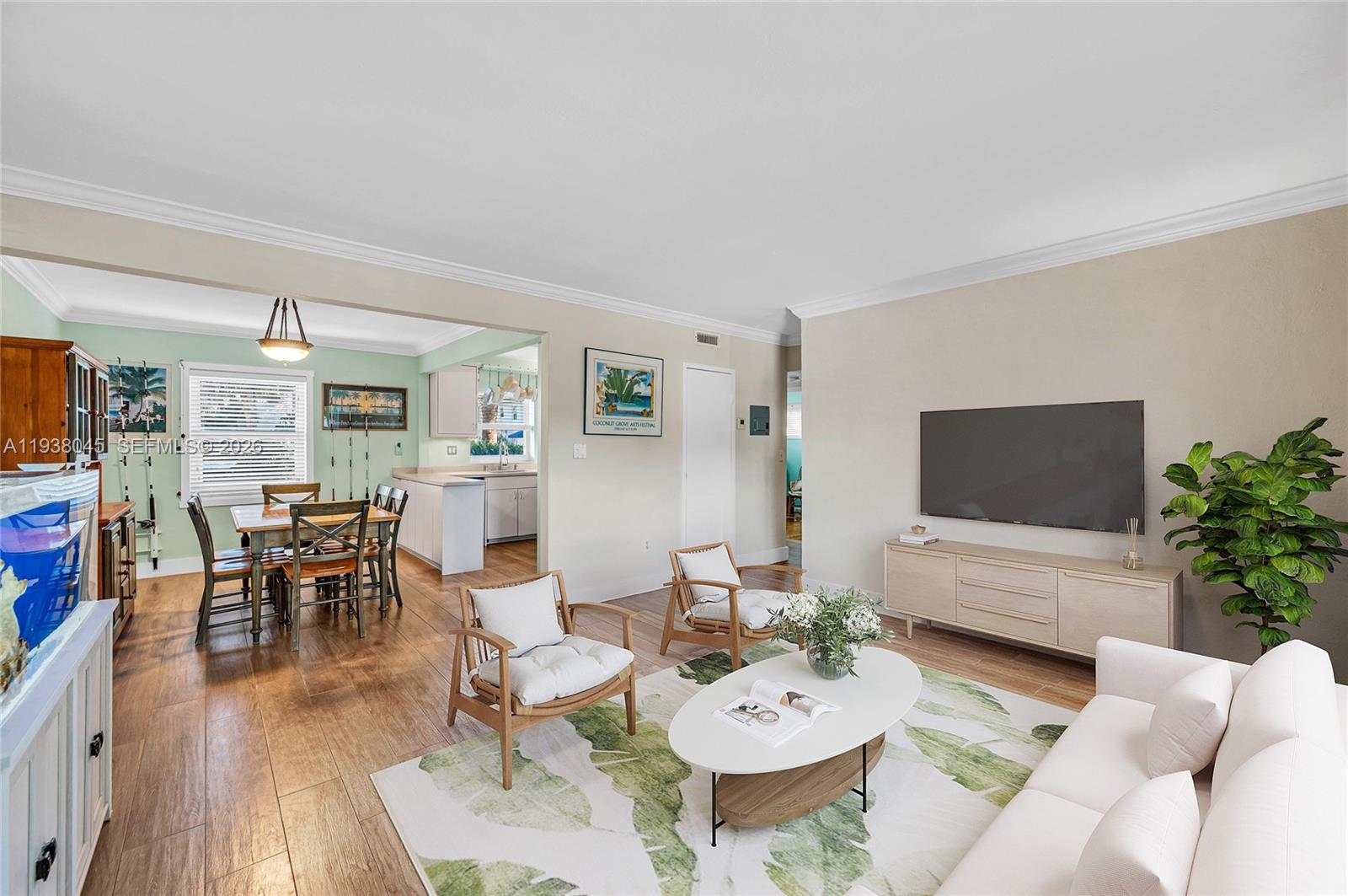 7621 SW 55th Ave #22B Miami, FL 33143