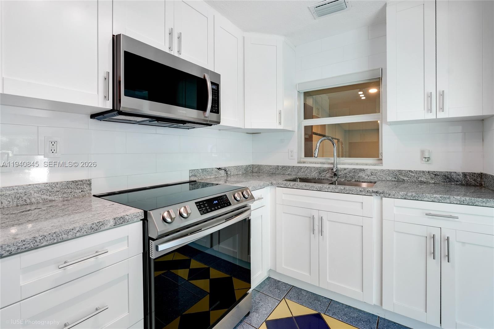 8730 NE 8th Ct Miami, FL 33138