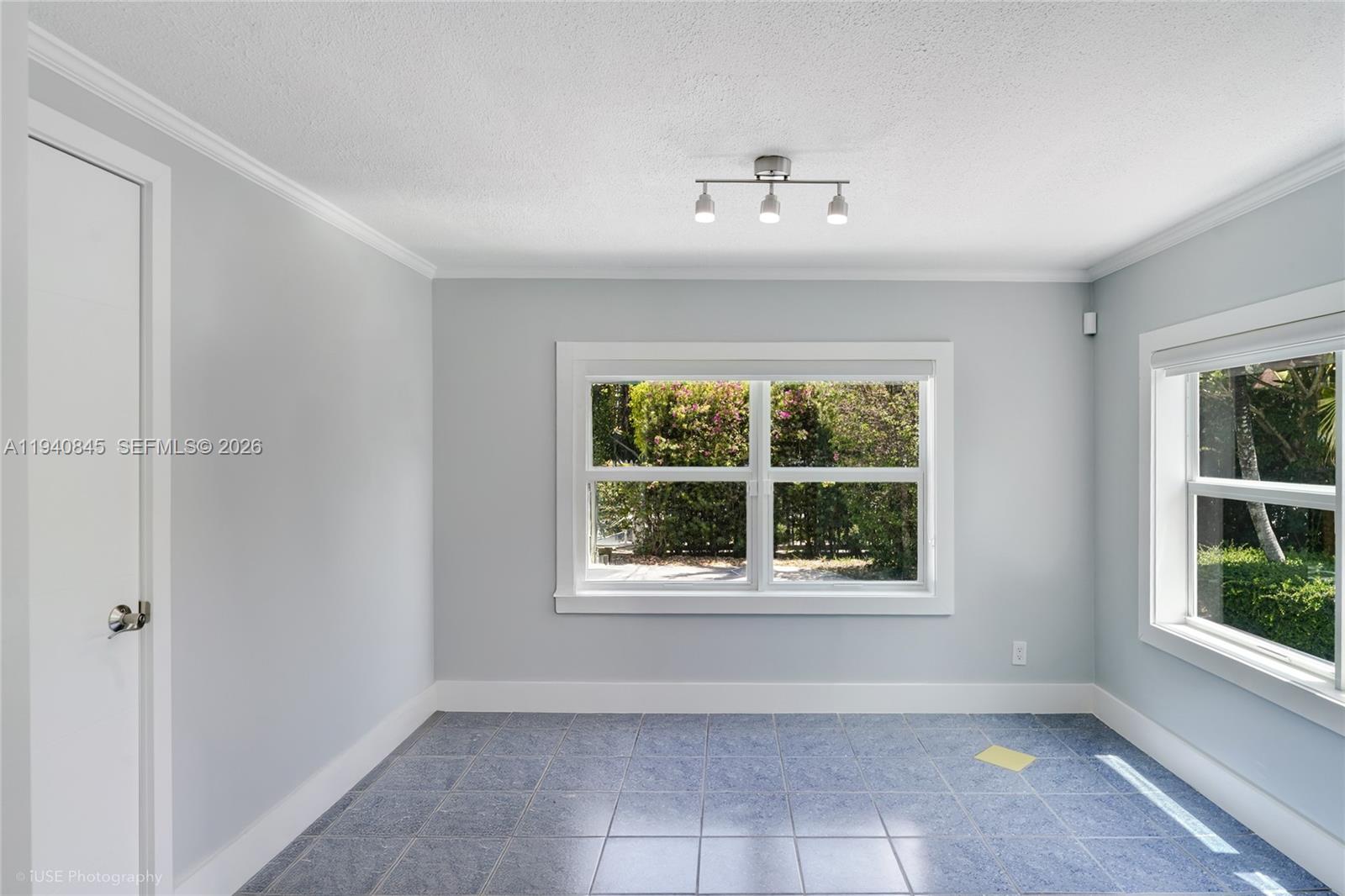 8730 NE 8th Ct Miami, FL 33138