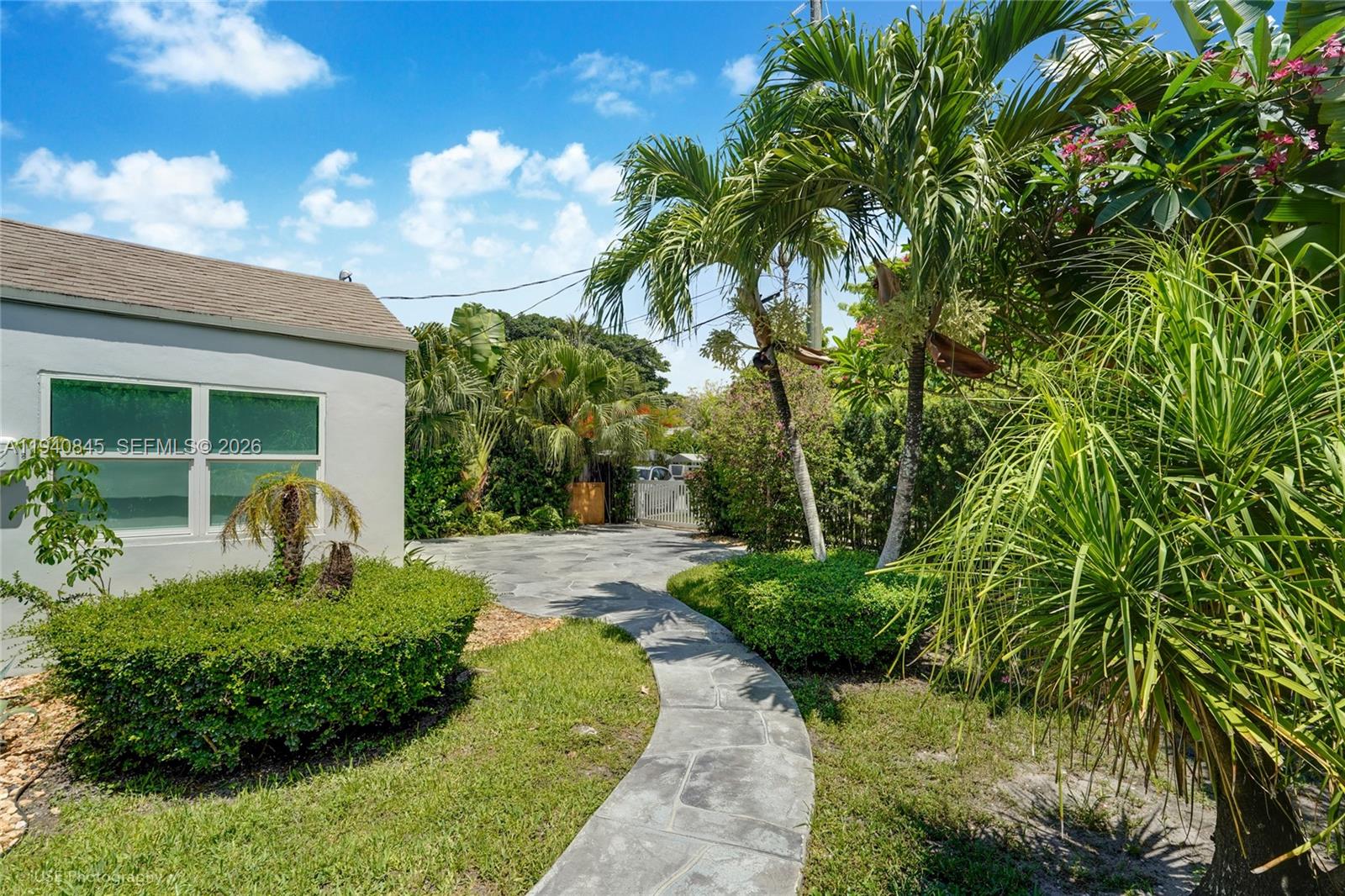 8730 NE 8th Ct Miami, FL 33138