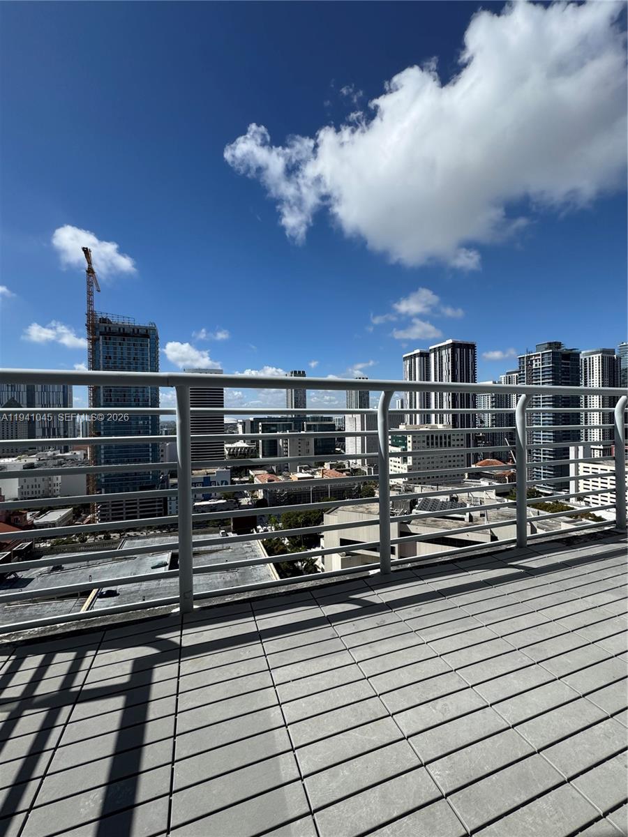 234 NE 3rd St #LPH05