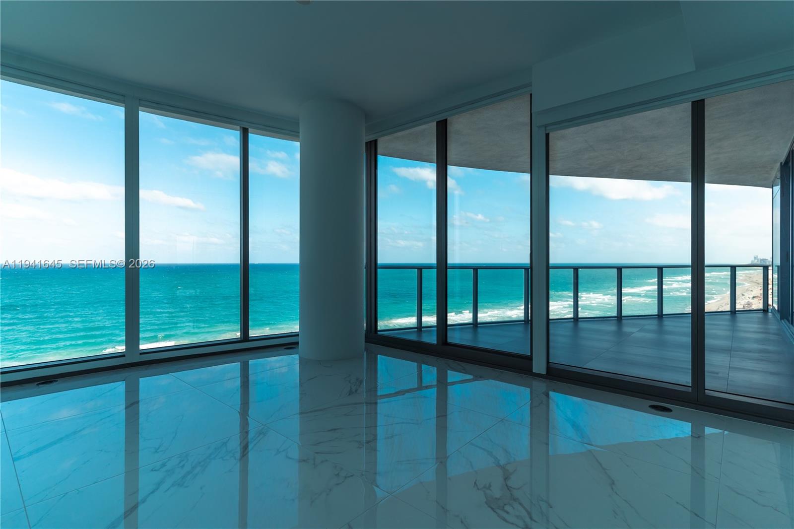 image Ritz-Carlton Sunny Isles Beach11