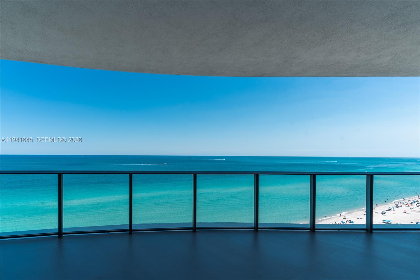 image Ritz-Carlton Sunny Isles Beach2