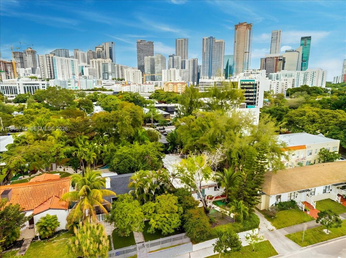 321 SW 19th Rd Miami, FL 33129