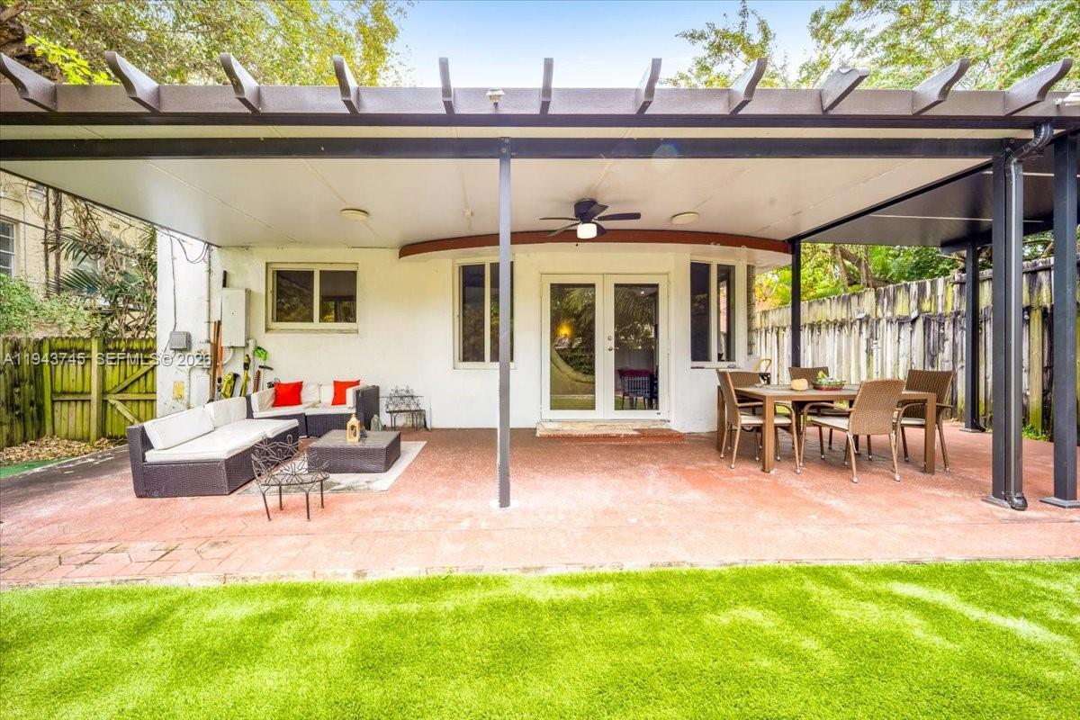 321 SW 19th Rd Miami, FL 33129