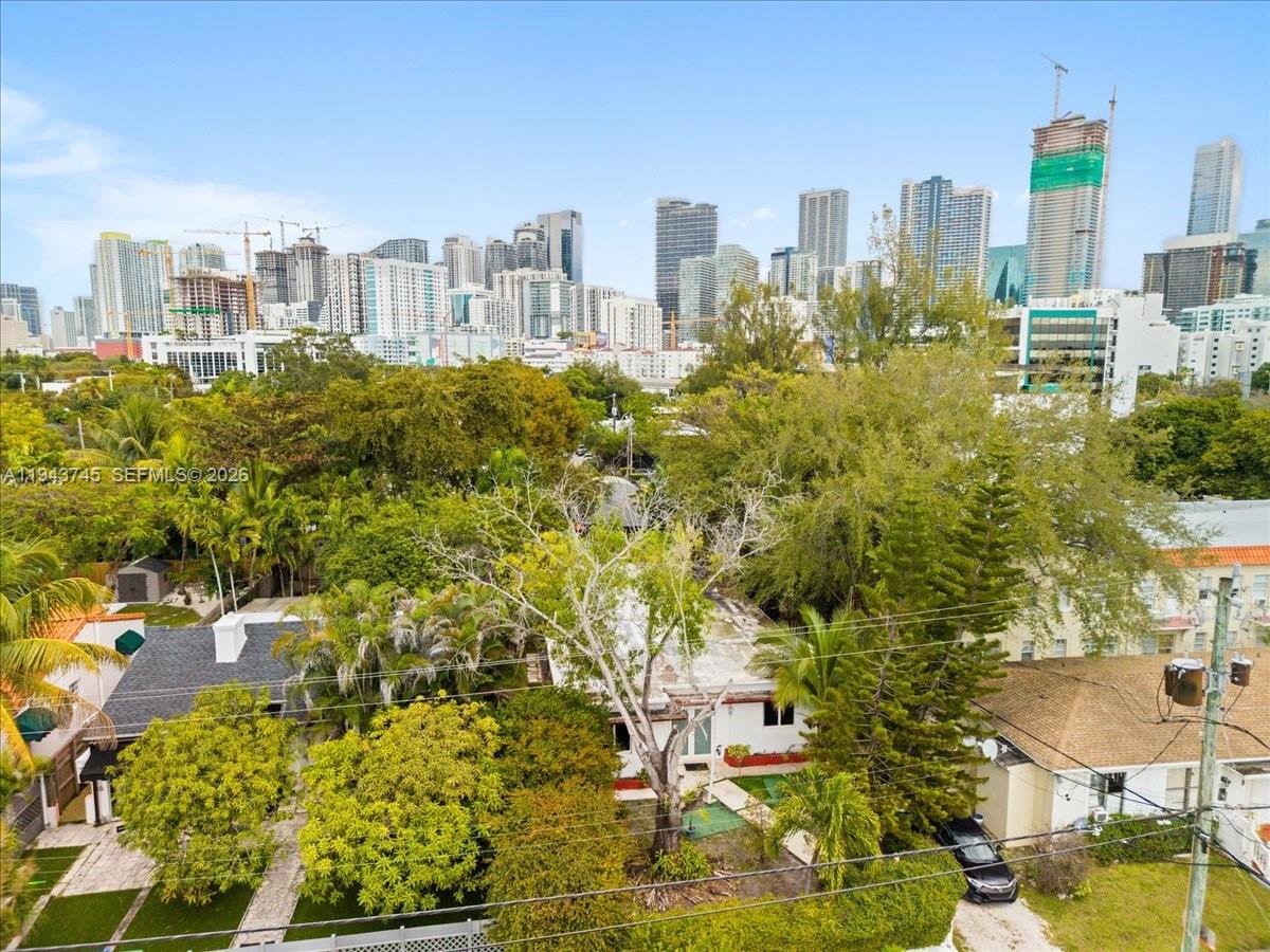 321 SW 19th Rd Miami, FL 33129