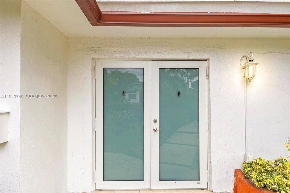 321 SW 19th Rd Miami, FL 33129