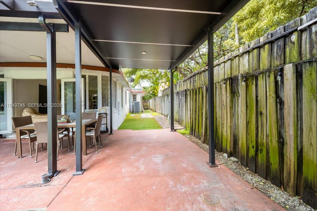 321 SW 19th Rd Miami, FL 33129