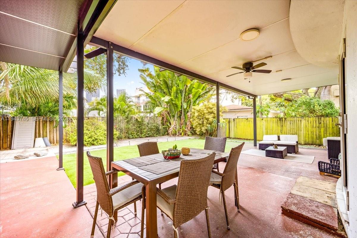 321 SW 19th Rd Miami, FL 33129