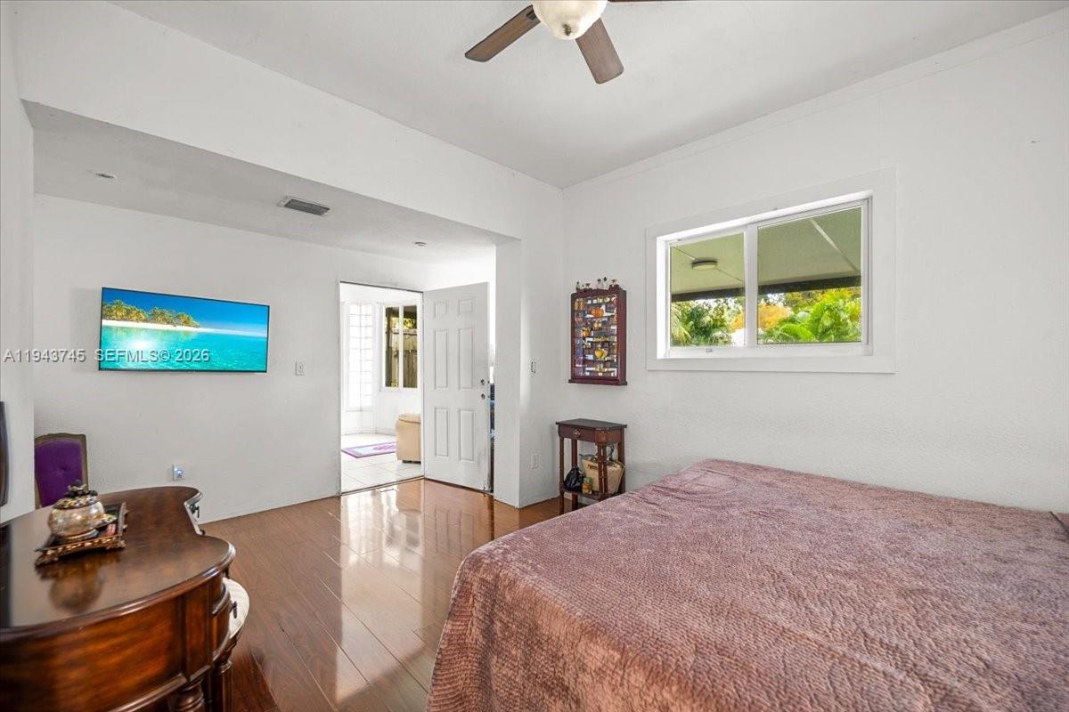 321 SW 19th Rd Miami, FL 33129