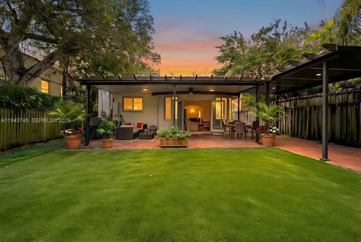 321 SW 19th Rd Miami, FL 33129