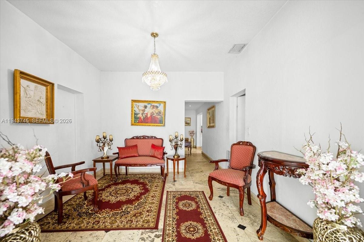 321 SW 19th Rd Miami, FL 33129