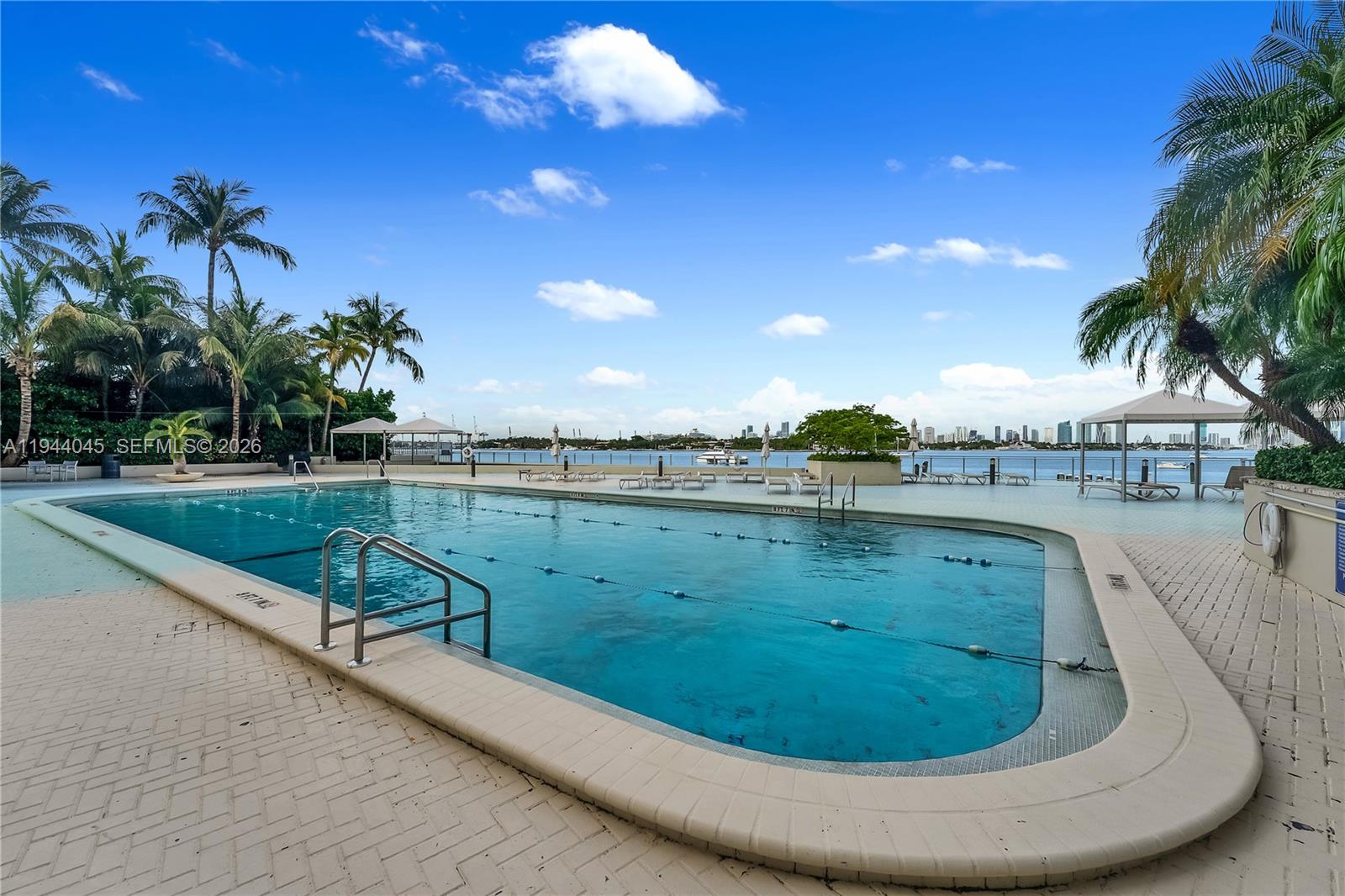 image Mirador 1200 (North Tower)11