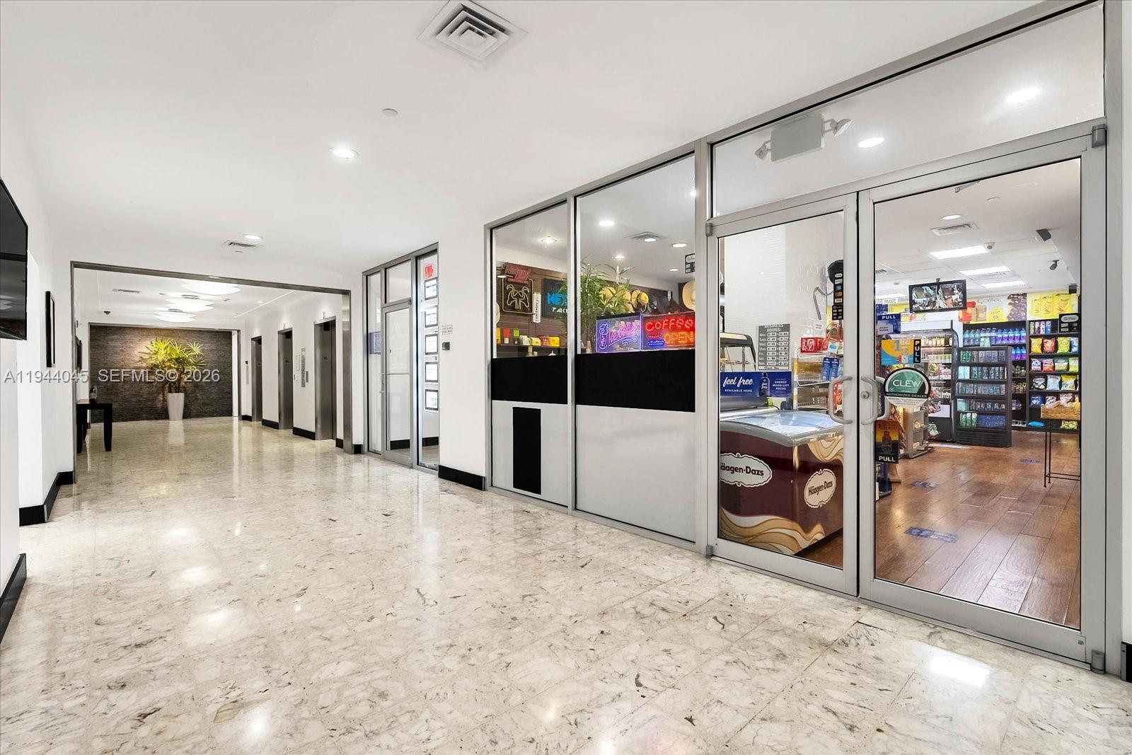 image Mirador 1200 (North Tower)21