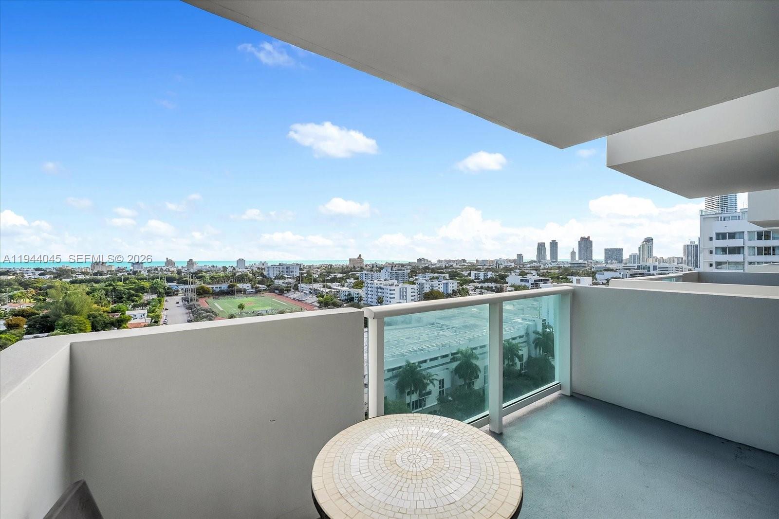 image Mirador 1200 (North Tower)7