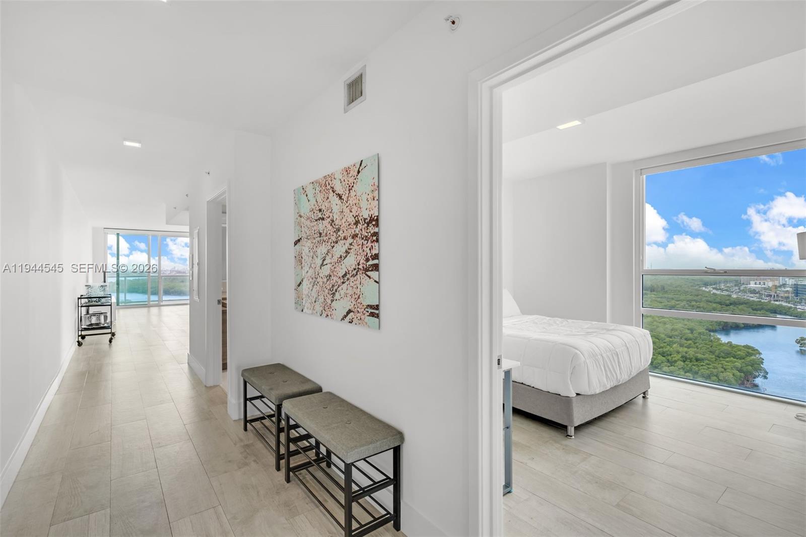 image 400 Sunny Isles25
