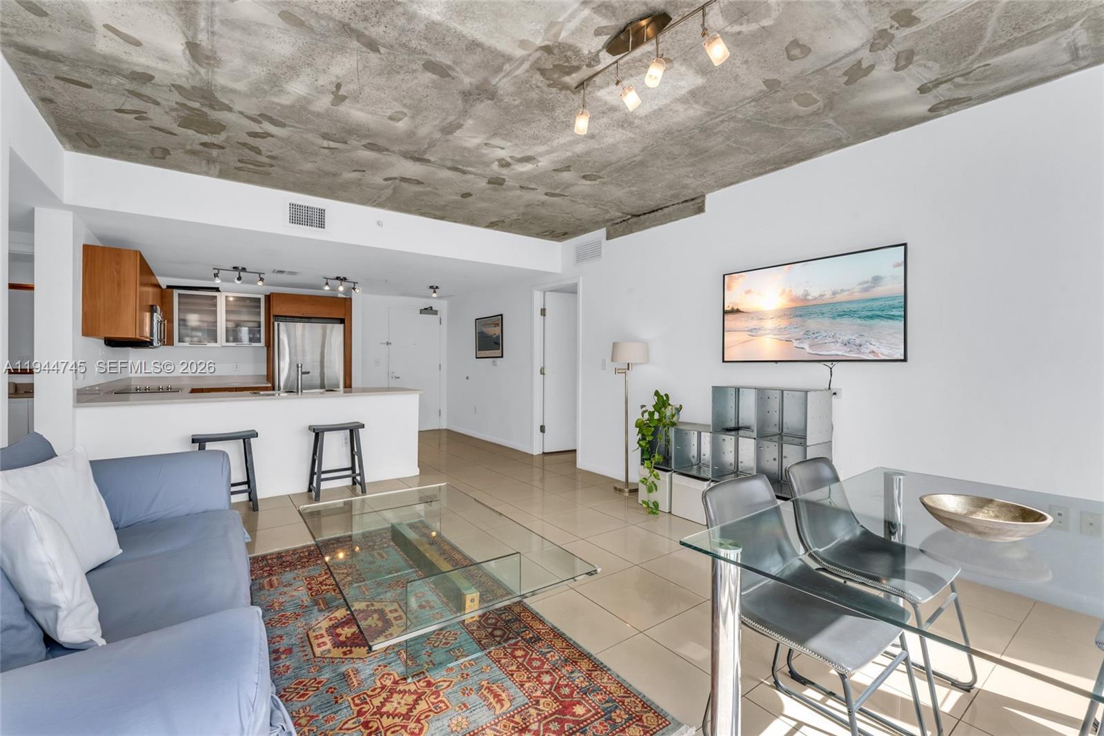 3250 NE 1st Ave #1120 Miami, FL 33137