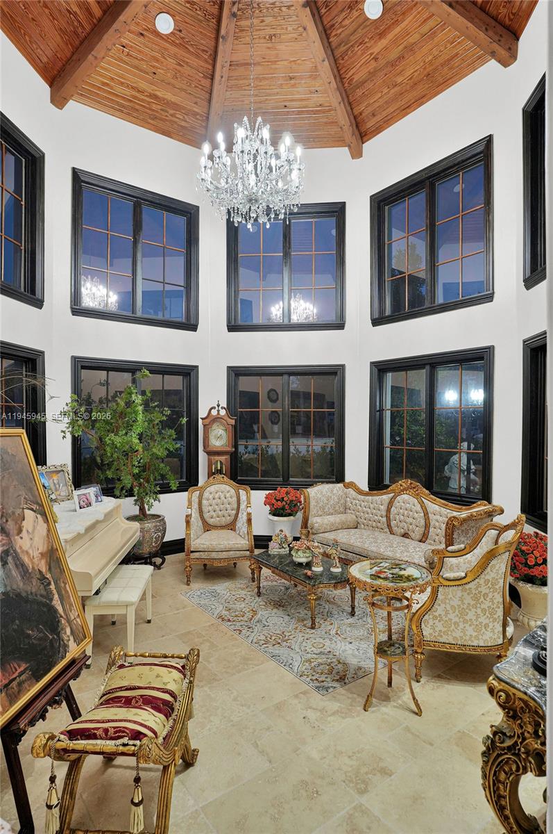 9815 SW 114th St Miami, FL 33176