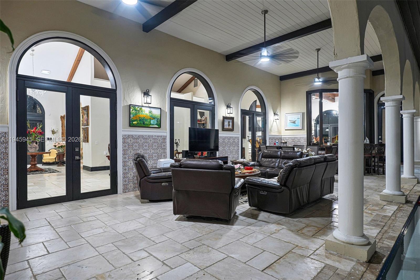 9815 SW 114th St Miami, FL 33176