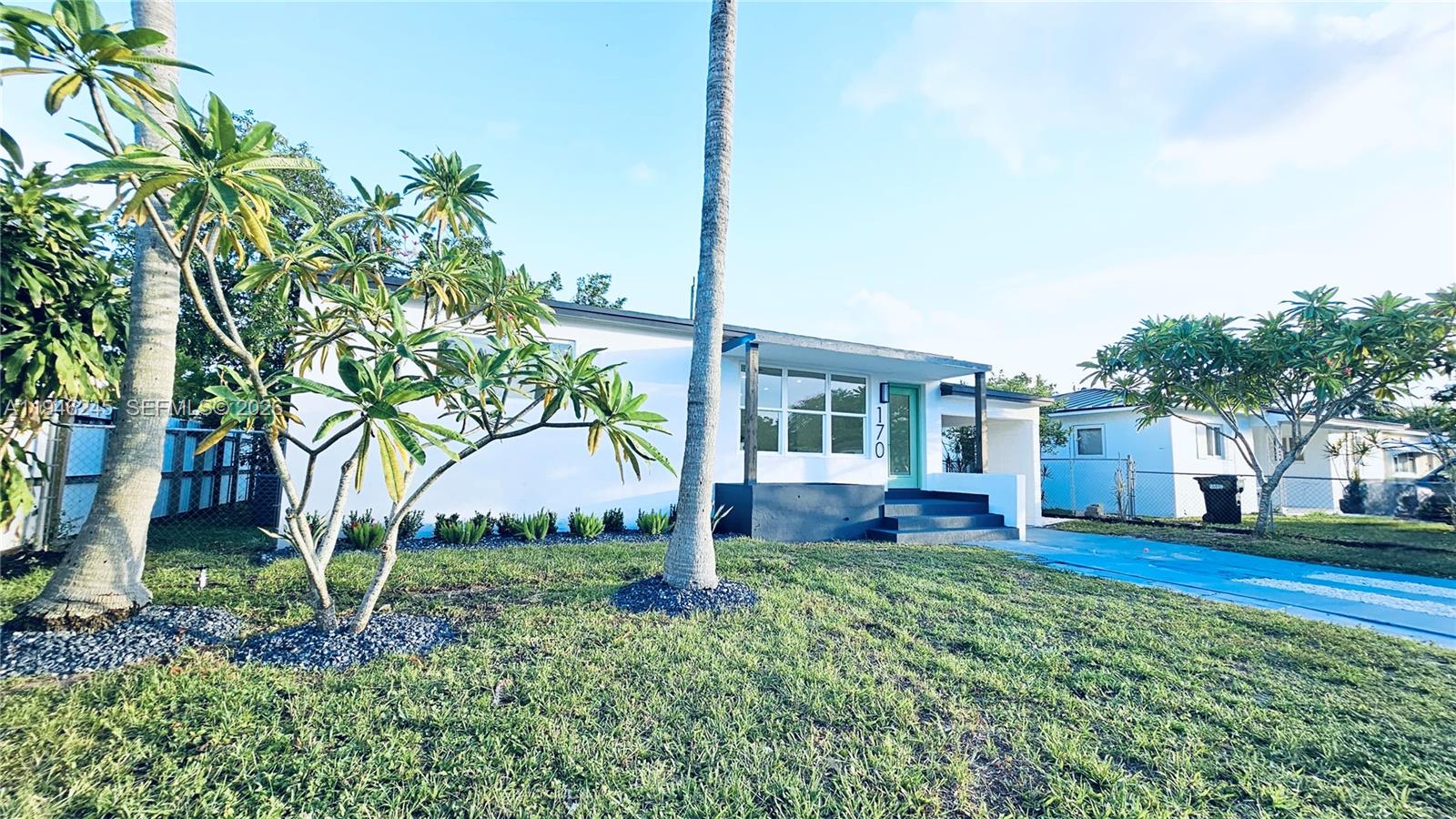 170 NE 171st St North Miami Beach, FL 33162