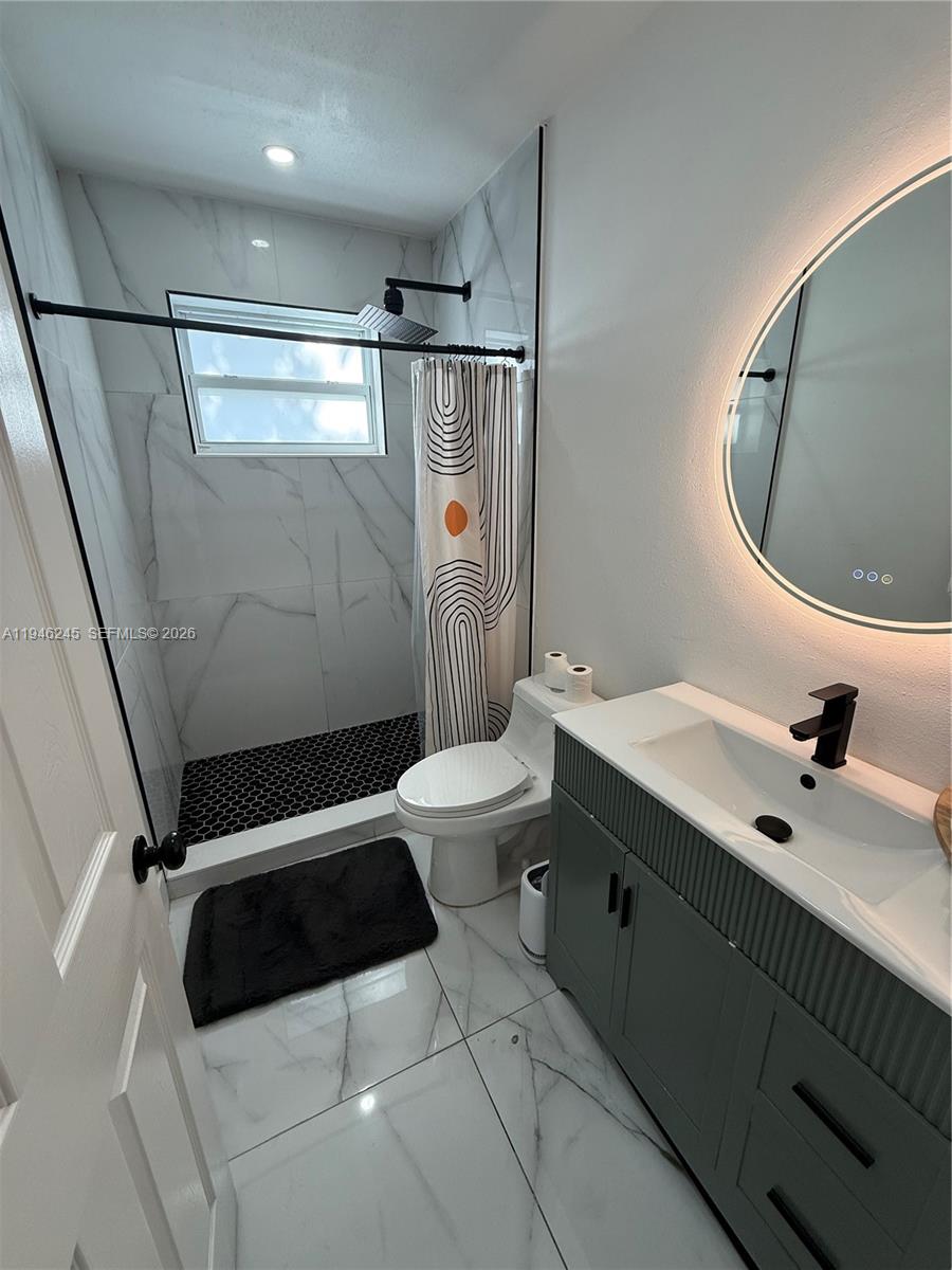 170 NE 171st St North Miami Beach, FL 33162