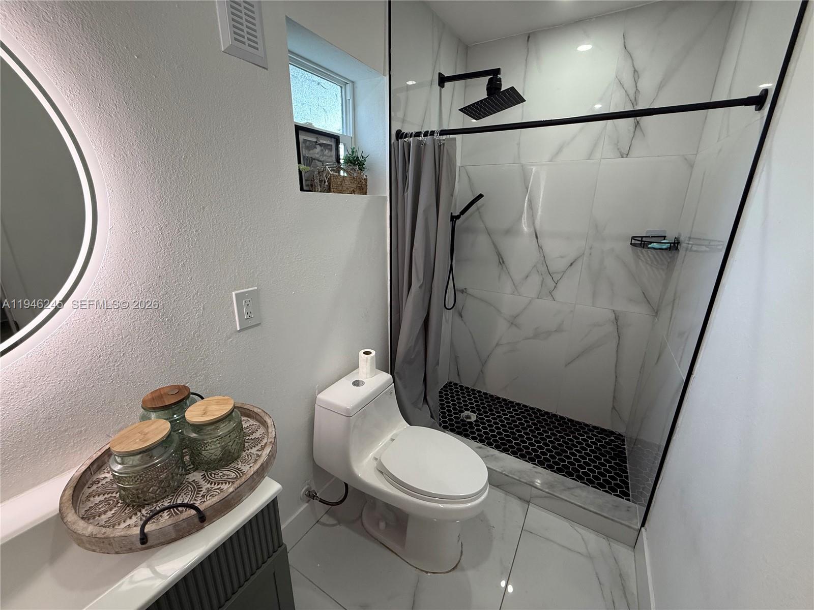 170 NE 171st St North Miami Beach, FL 33162