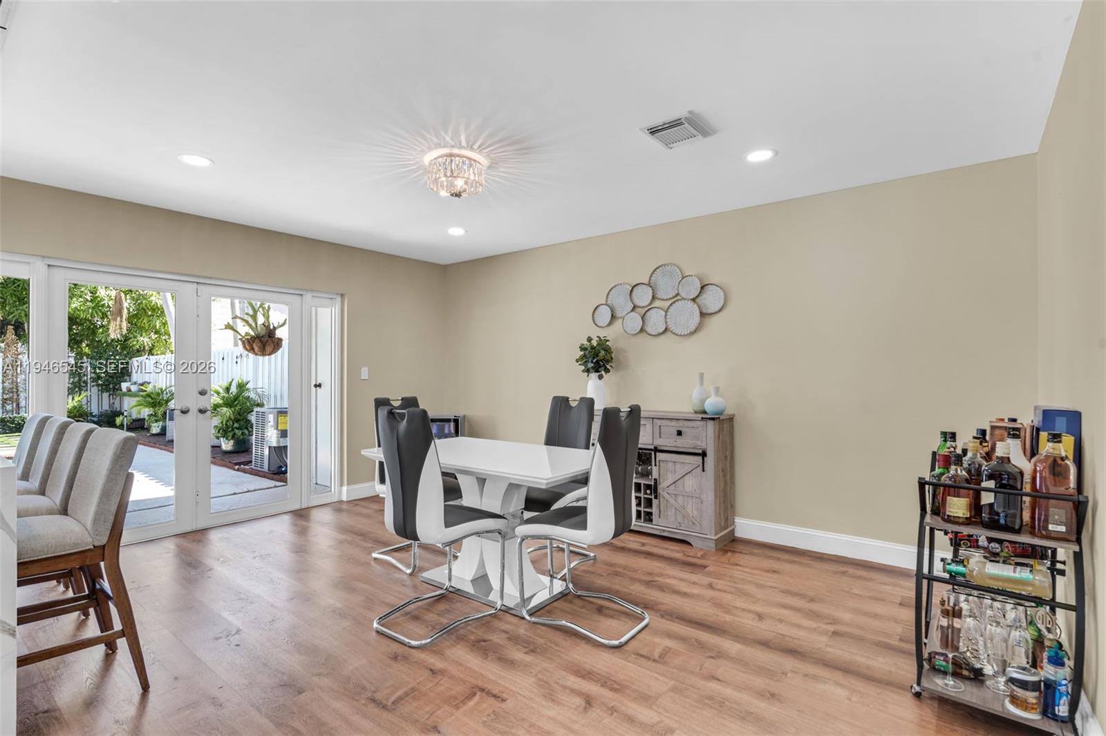 2003 NW 181st Ave Pembroke Pines, FL 33029