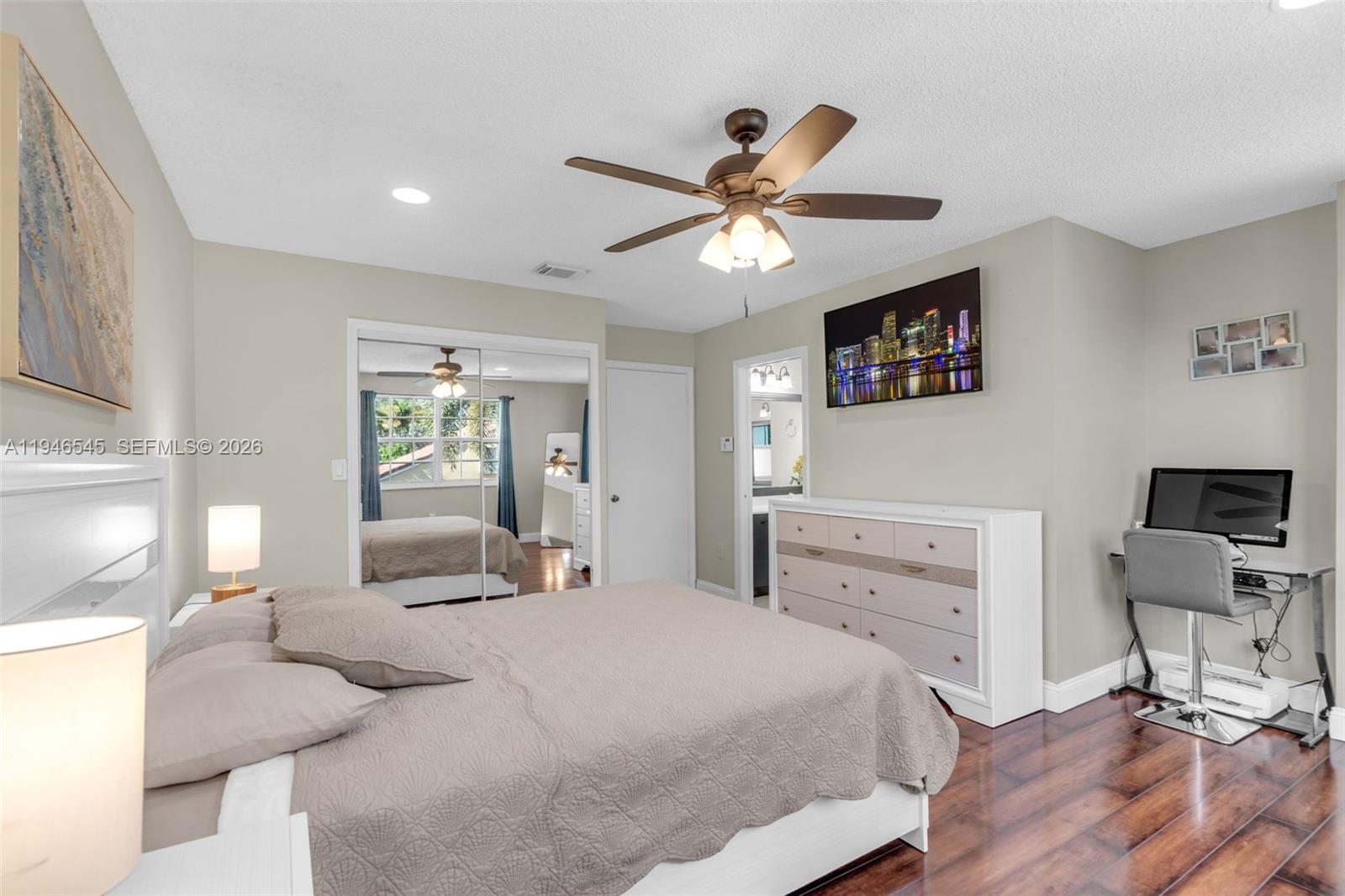 2003 NW 181st Ave Pembroke Pines, FL 33029