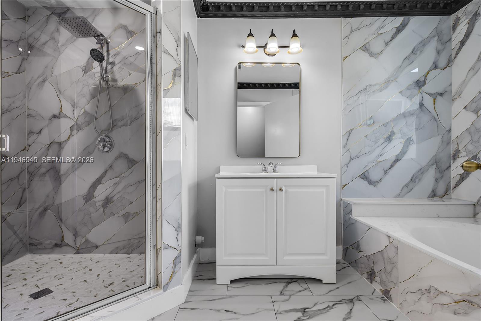 2003 NW 181st Ave Pembroke Pines, FL 33029