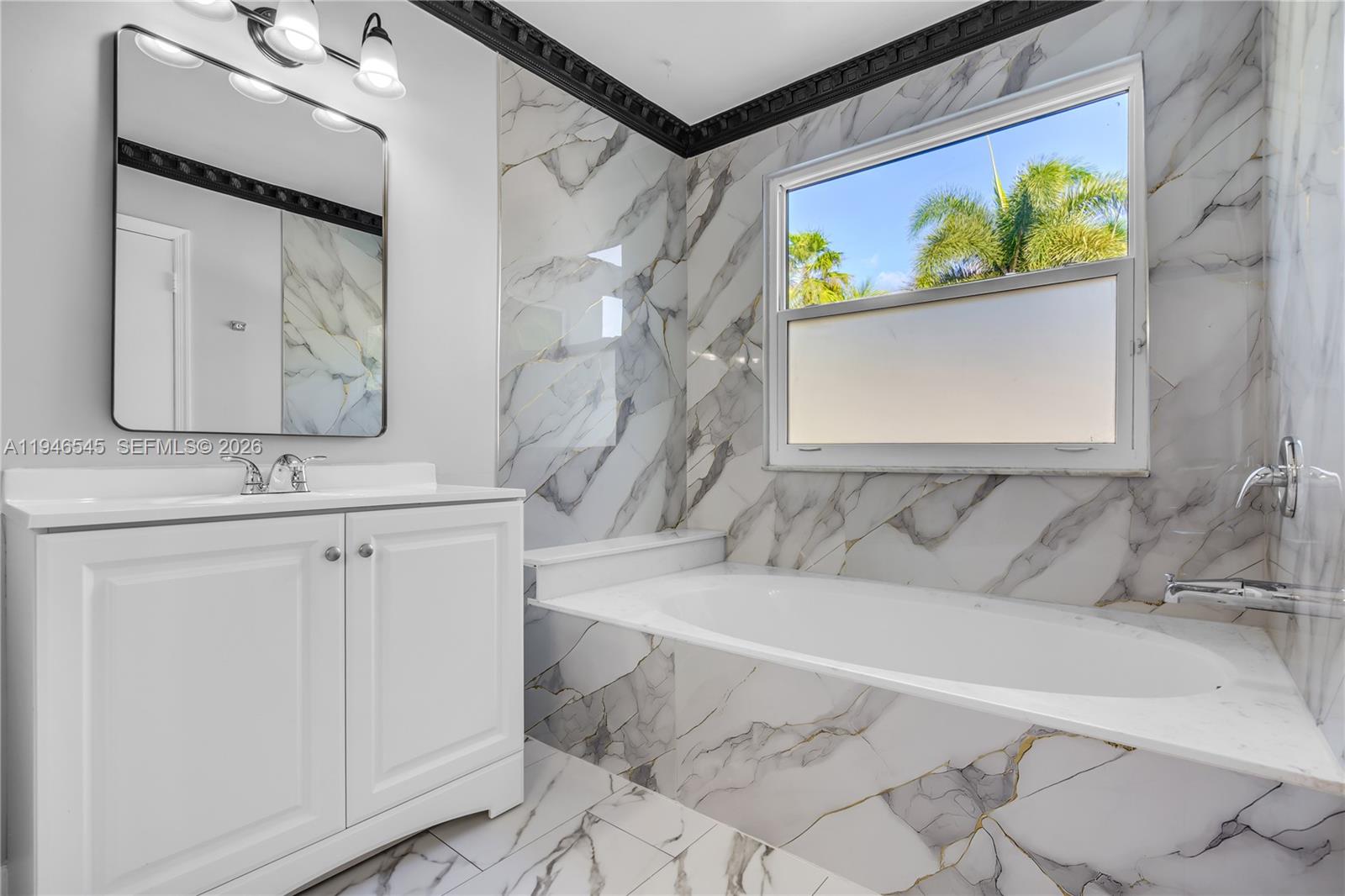 2003 NW 181st Ave Pembroke Pines, FL 33029