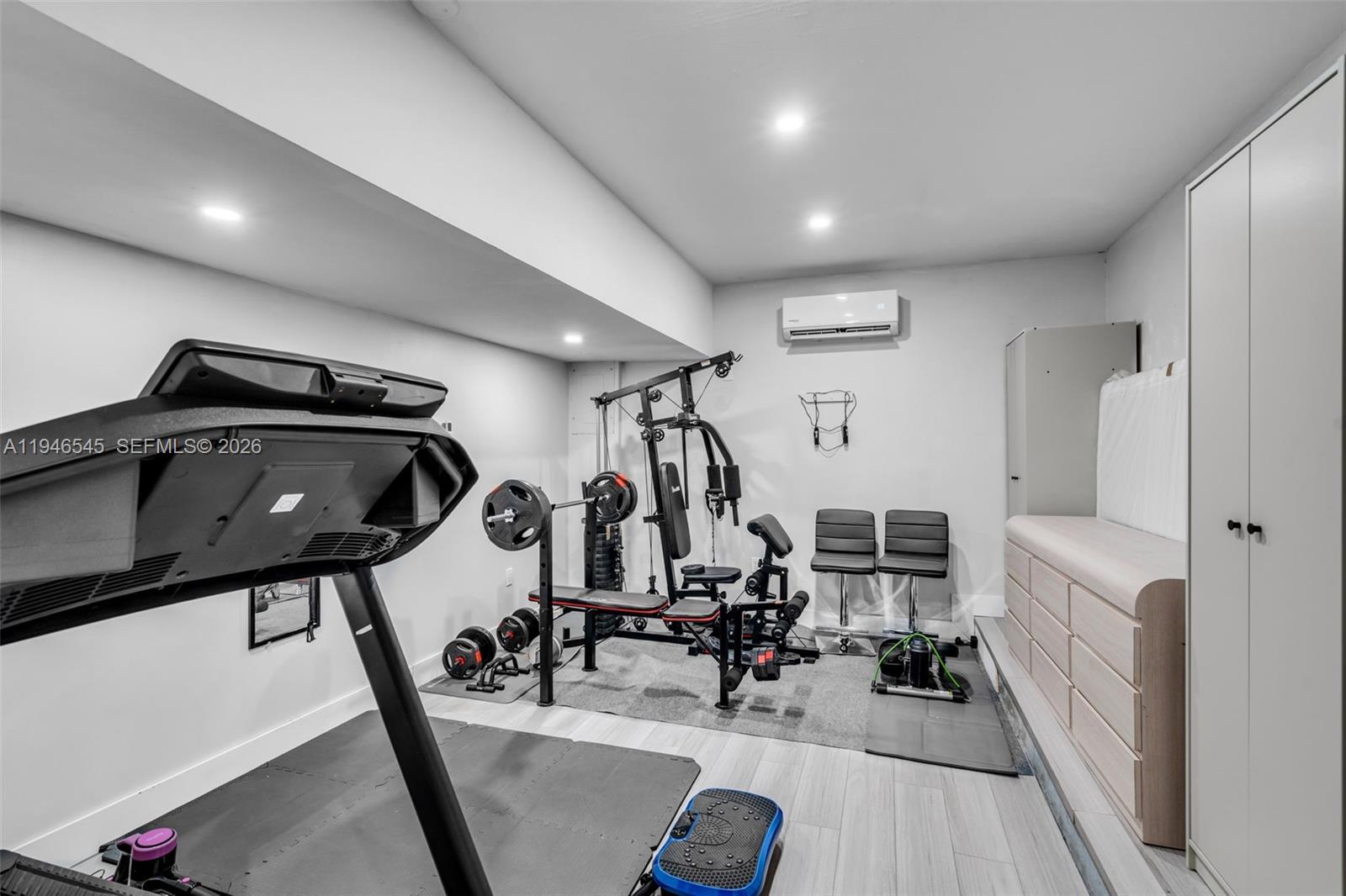 2003 NW 181st Ave Pembroke Pines, FL 33029