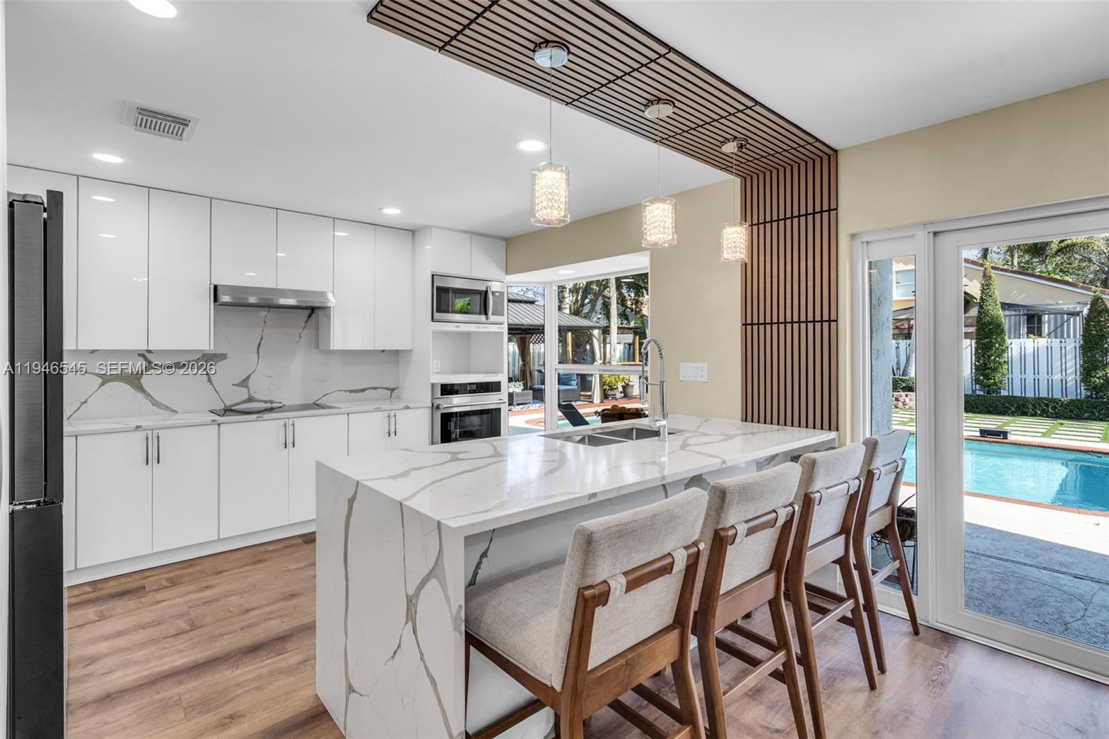 2003 NW 181st Ave Pembroke Pines, FL 33029