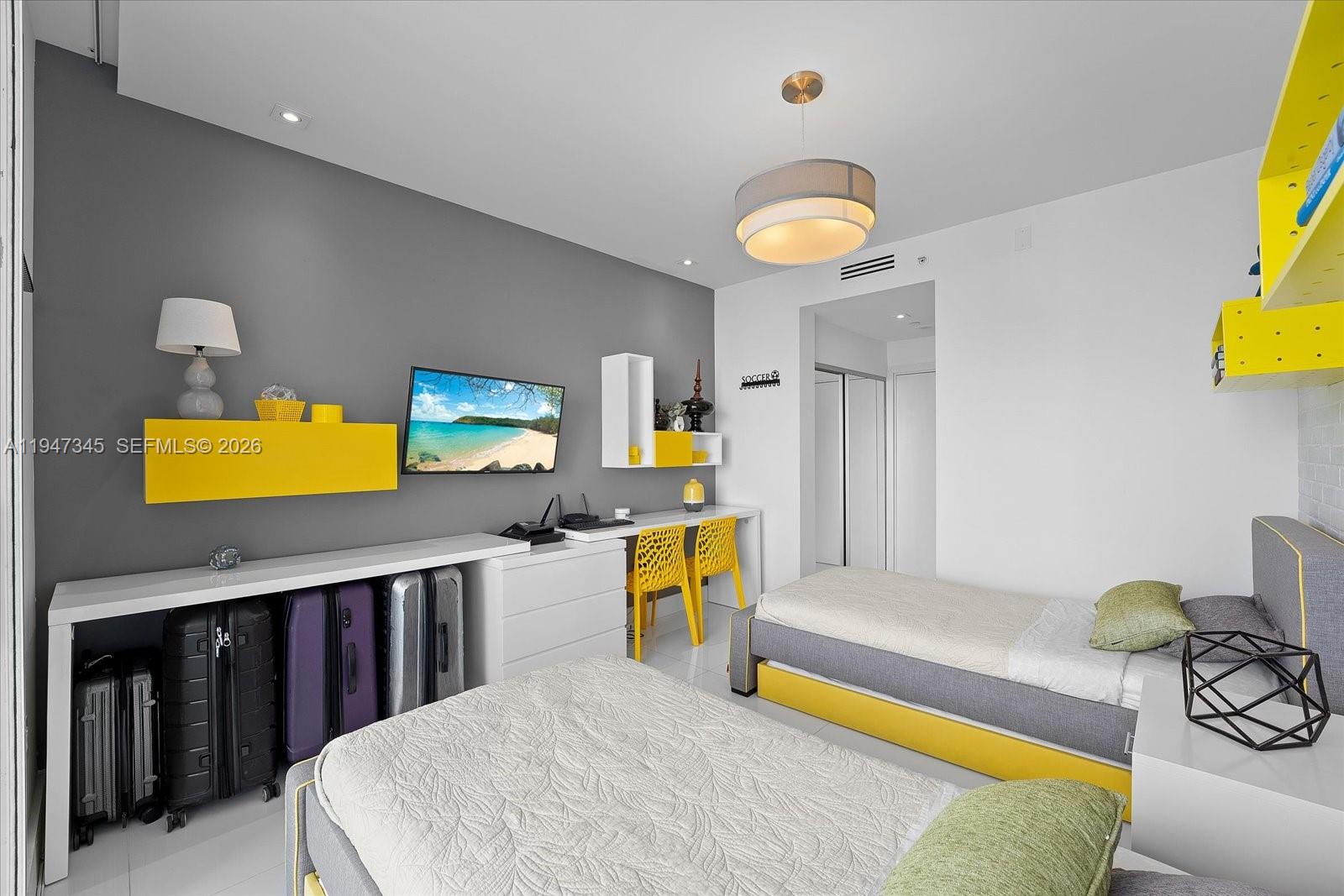 16500 Collins Ave #2451 Sunny Isles Beach, FL 33160