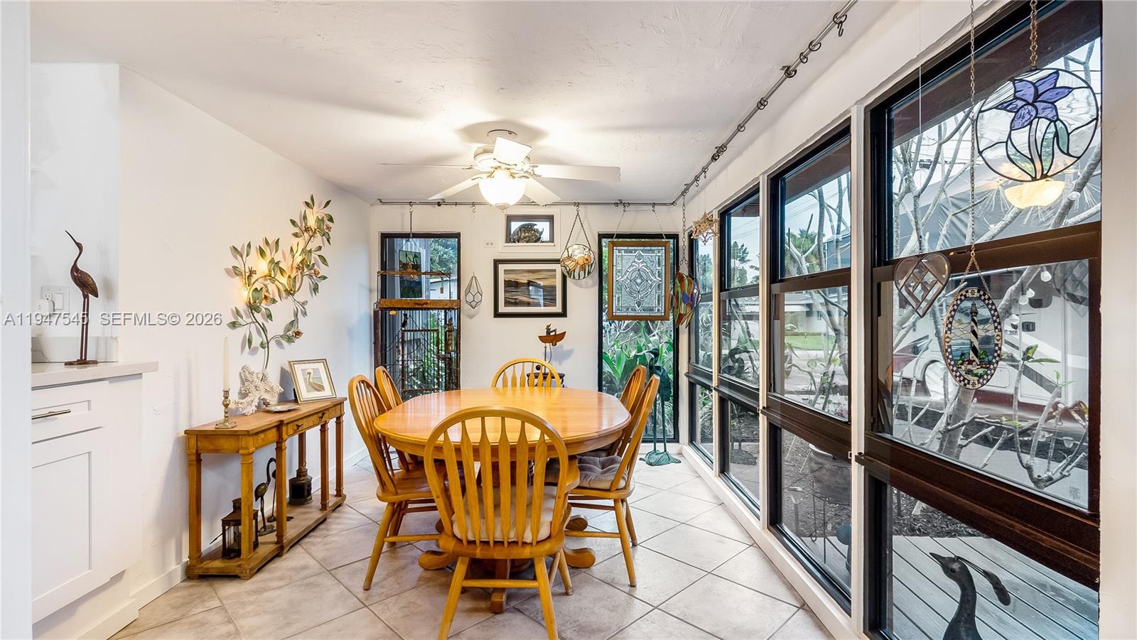 2455 Flamingo Ln Fort Lauderdale, FL 33312