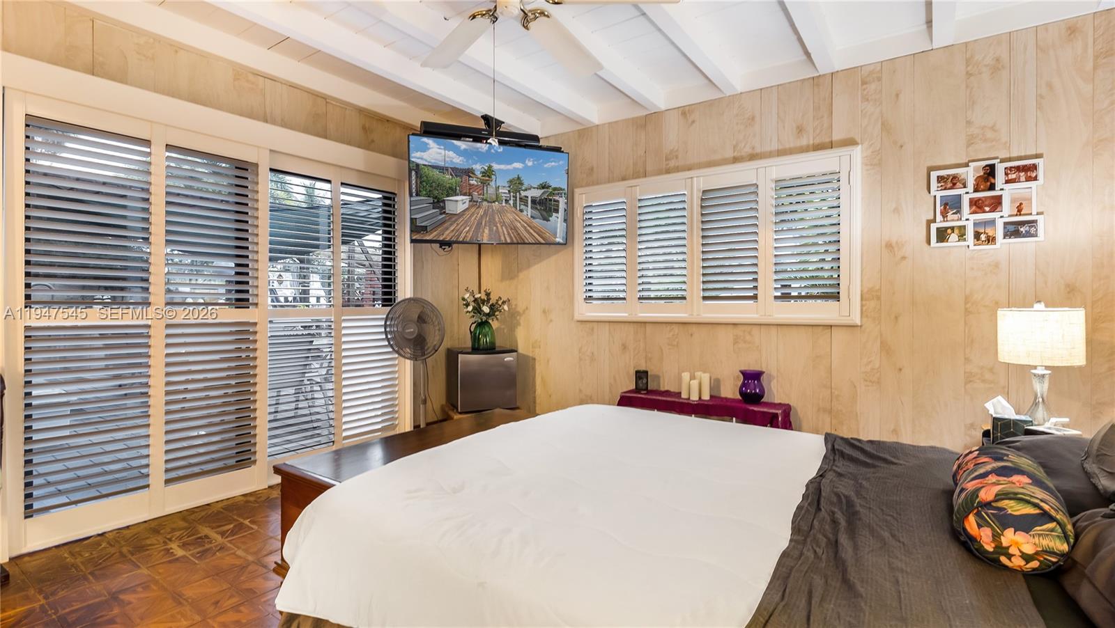 2455 Flamingo Ln Fort Lauderdale, FL 33312