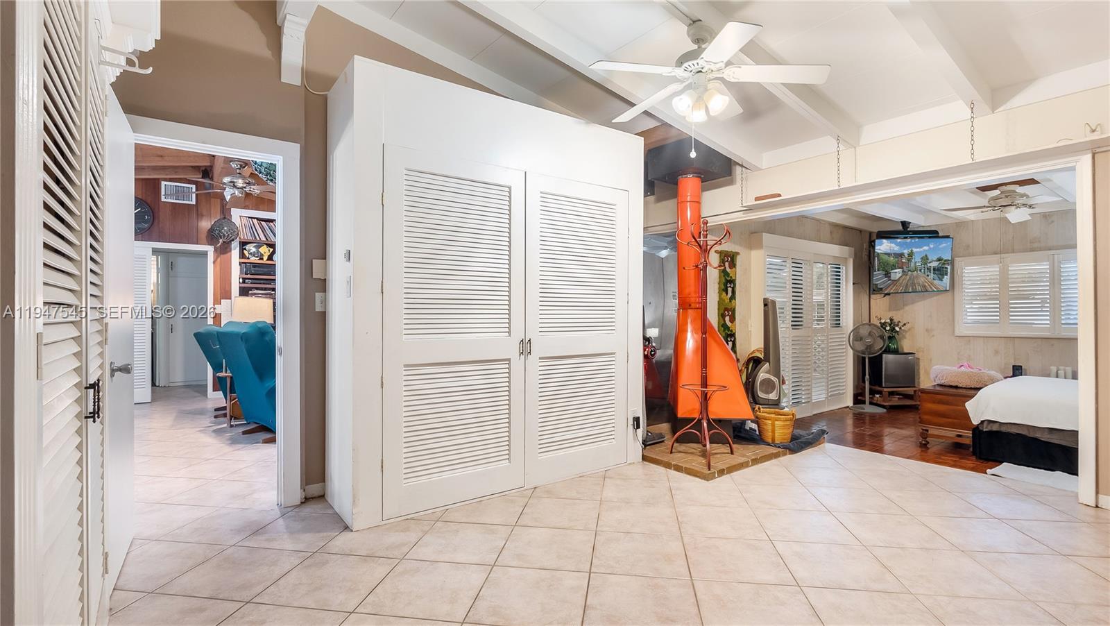 2455 Flamingo Ln Fort Lauderdale, FL 33312