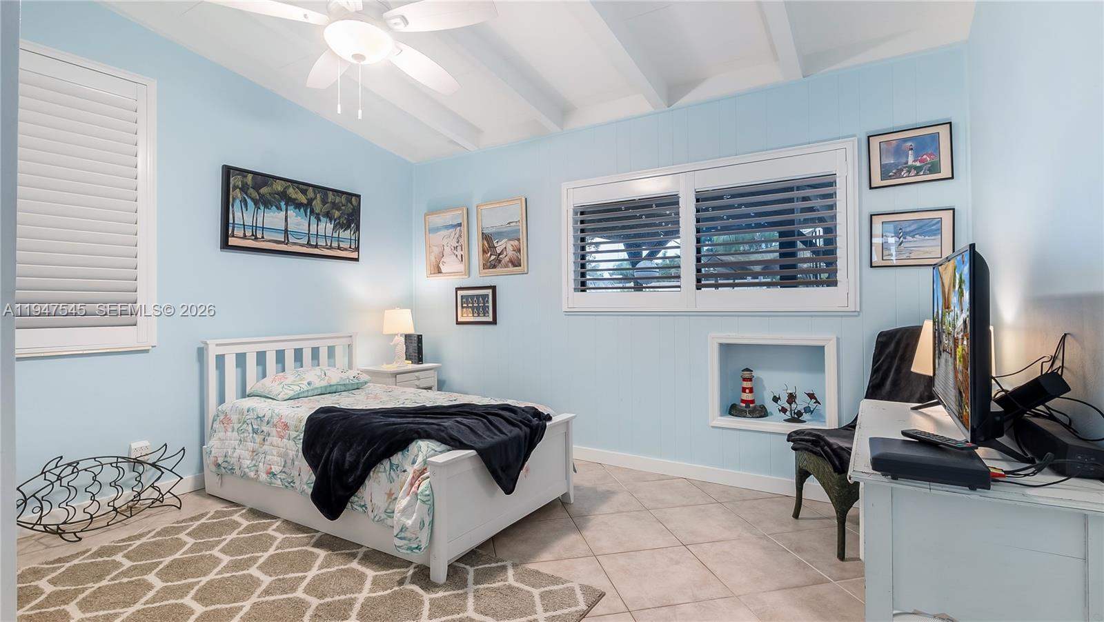 2455 Flamingo Ln Fort Lauderdale, FL 33312