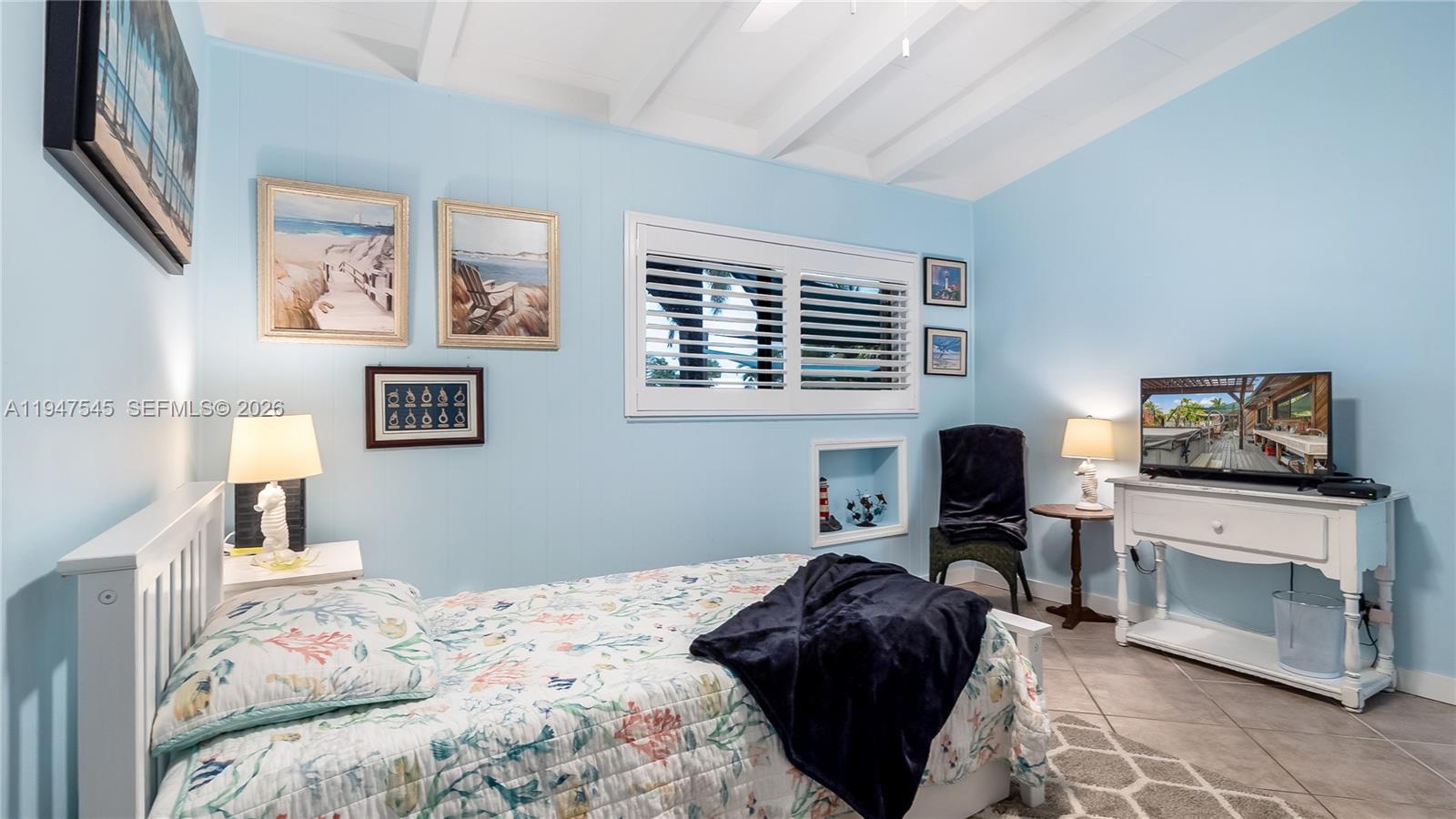 2455 Flamingo Ln Fort Lauderdale, FL 33312