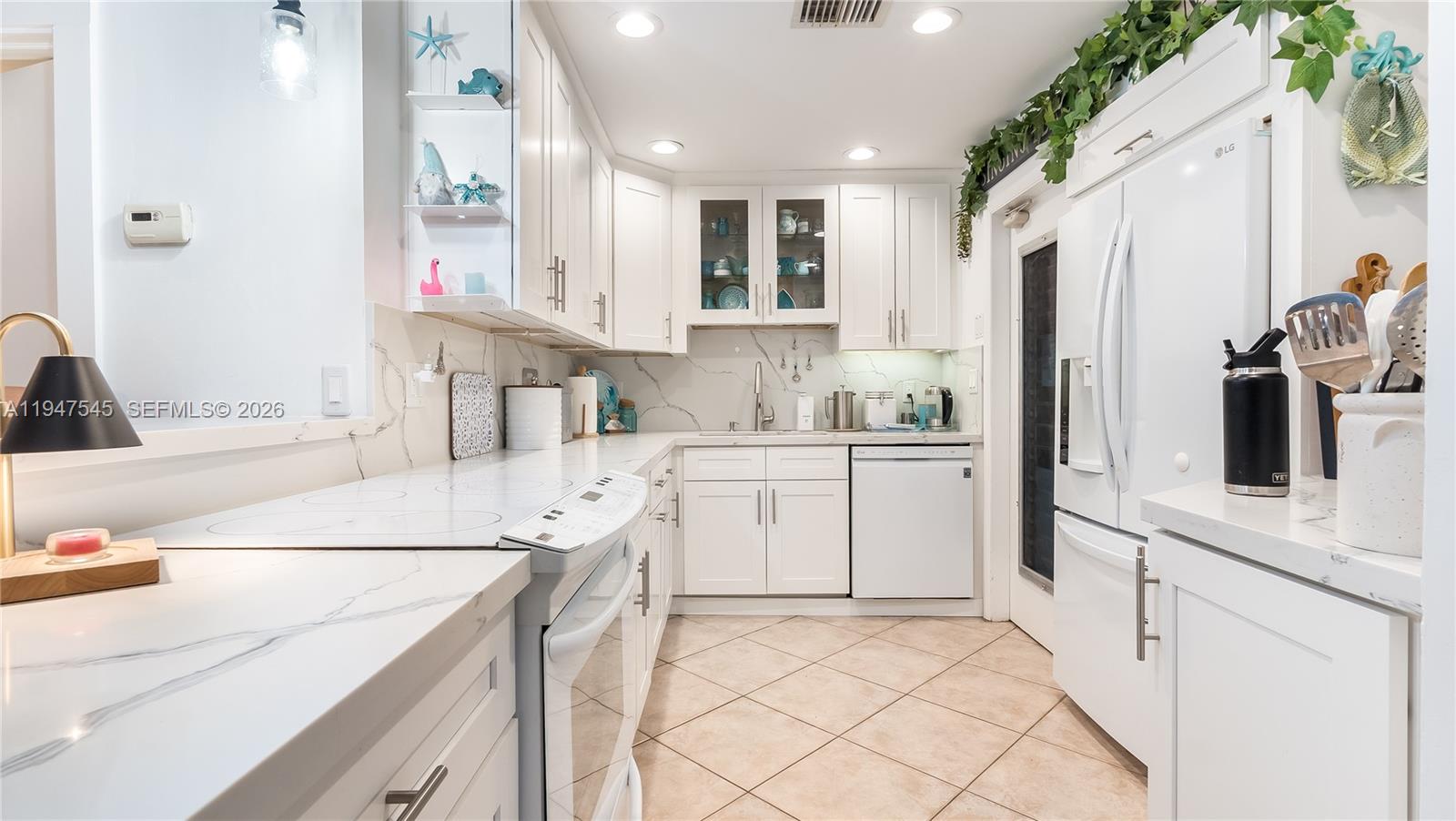 2455 Flamingo Ln Fort Lauderdale, FL 33312