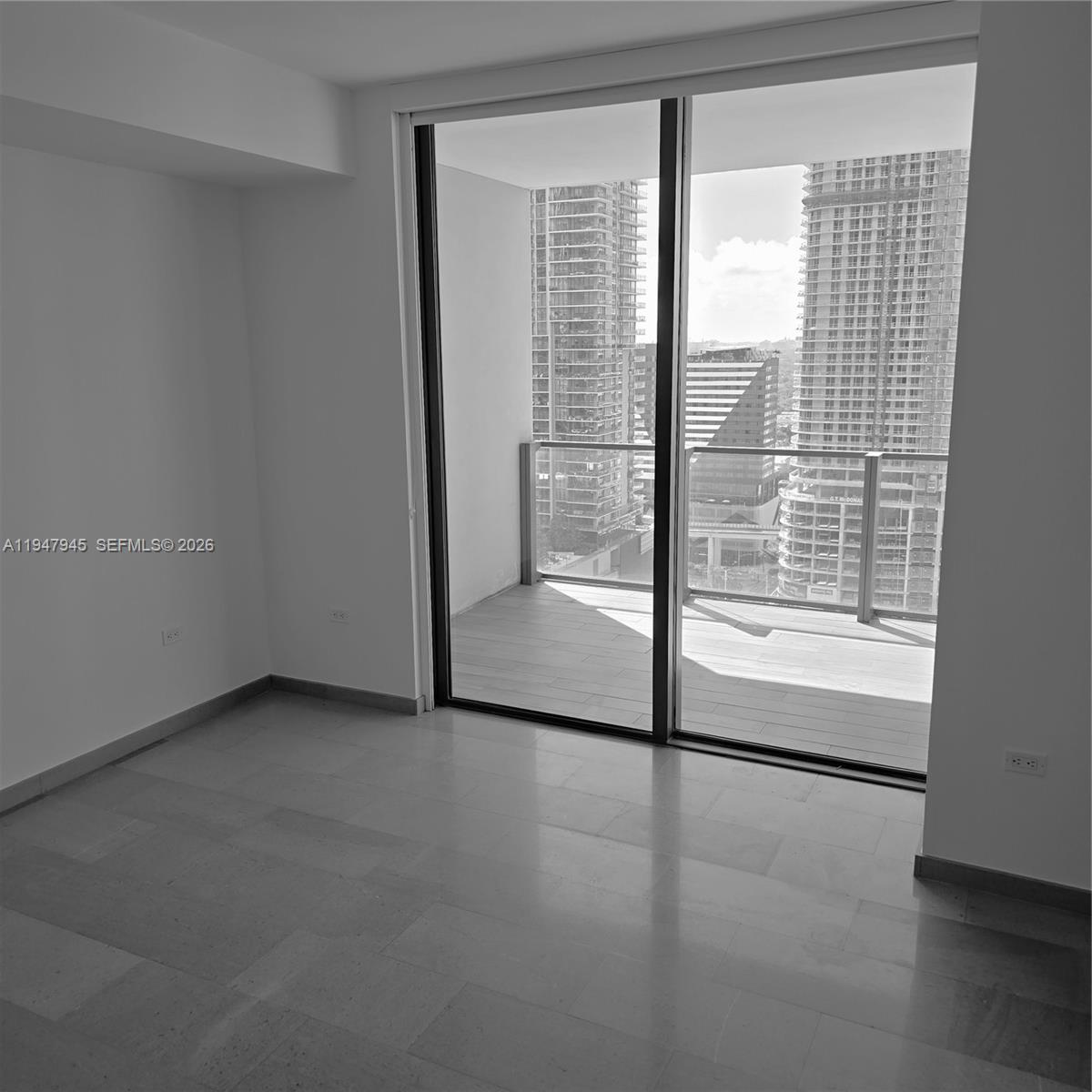 68 SE 6th St #2110 Miami, FL 33131